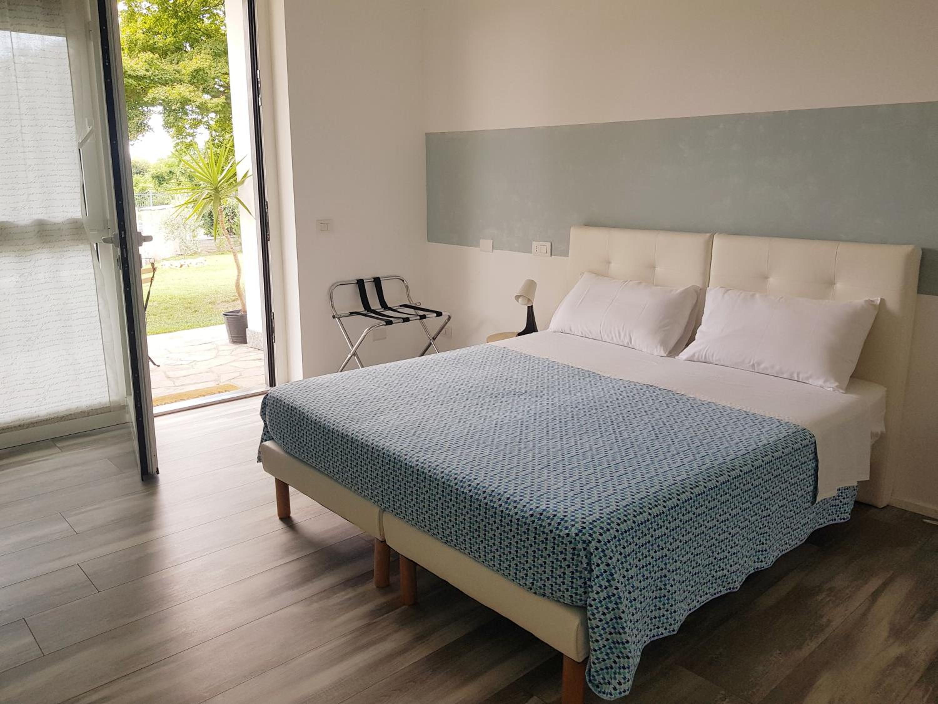 Deluxe Double or Twin Room - Photo 28