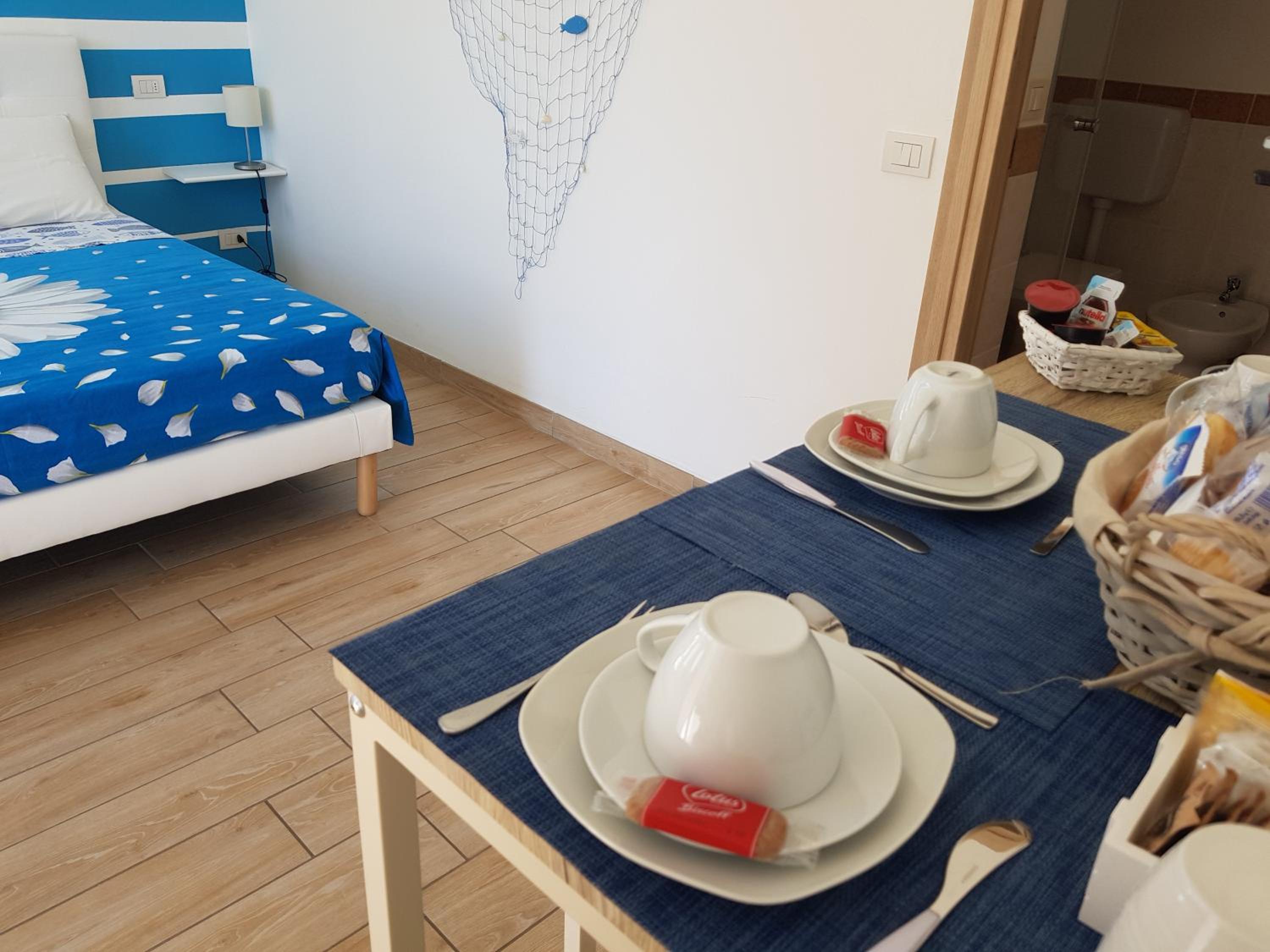 Double Room - Photo 19