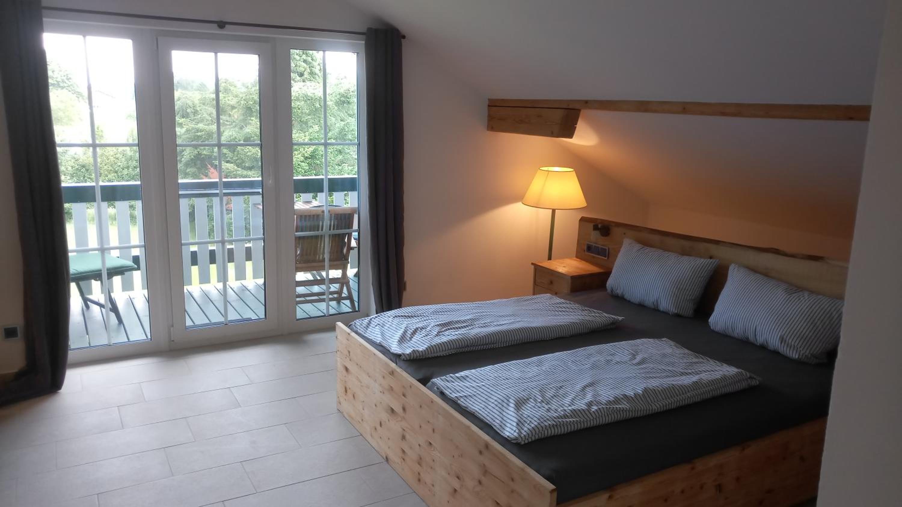 Apartment with Mountain View photo 1