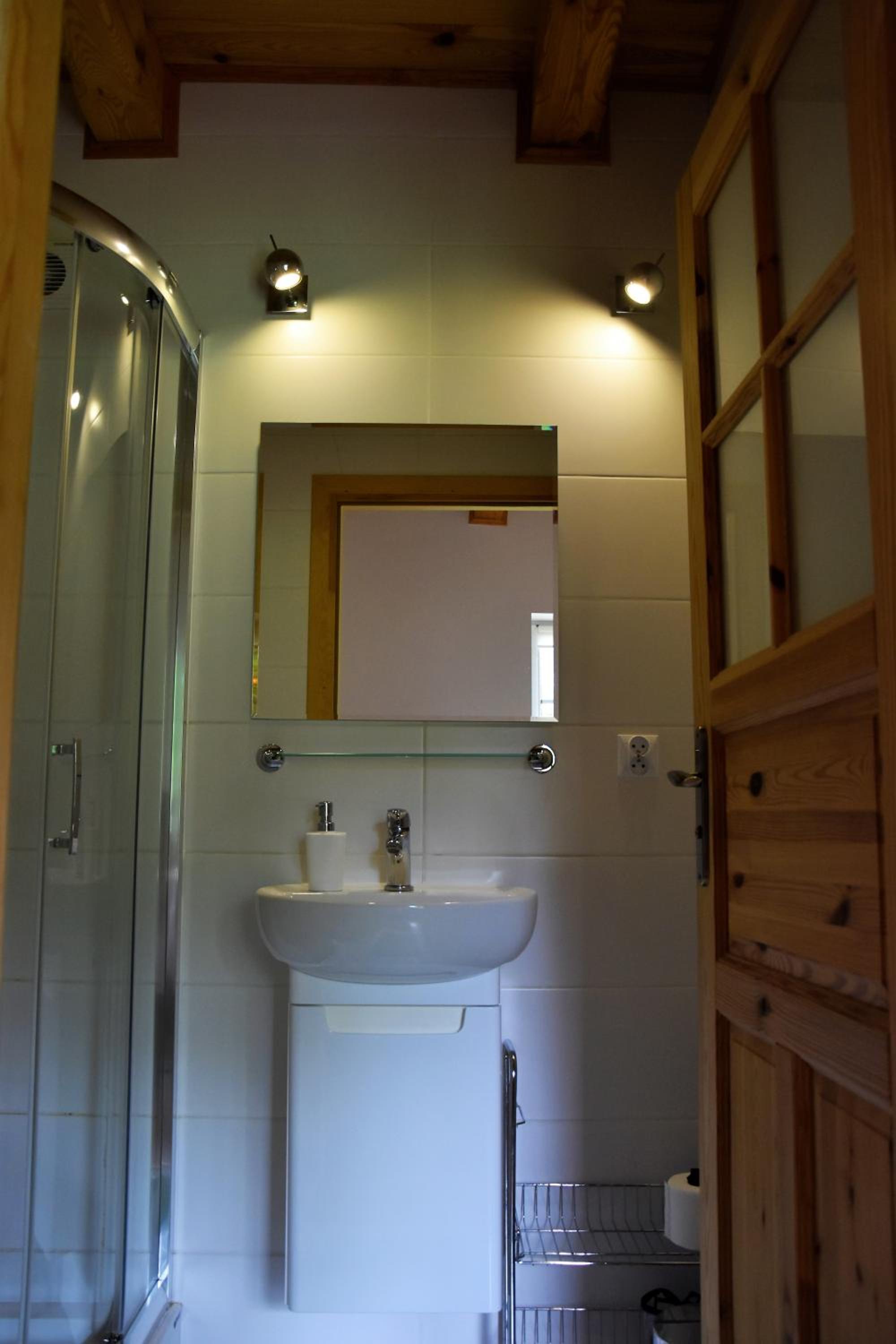 Double or Twin Room - Photo 3