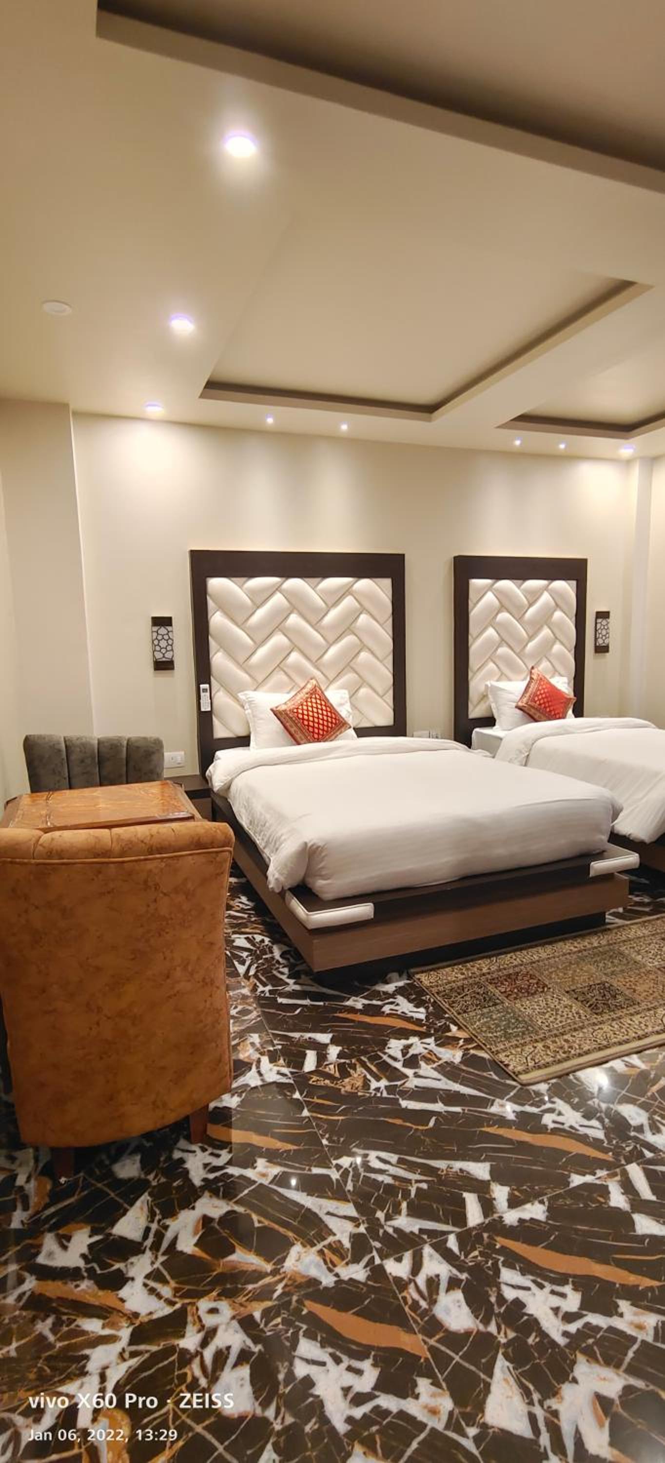 Standard Twin Room
