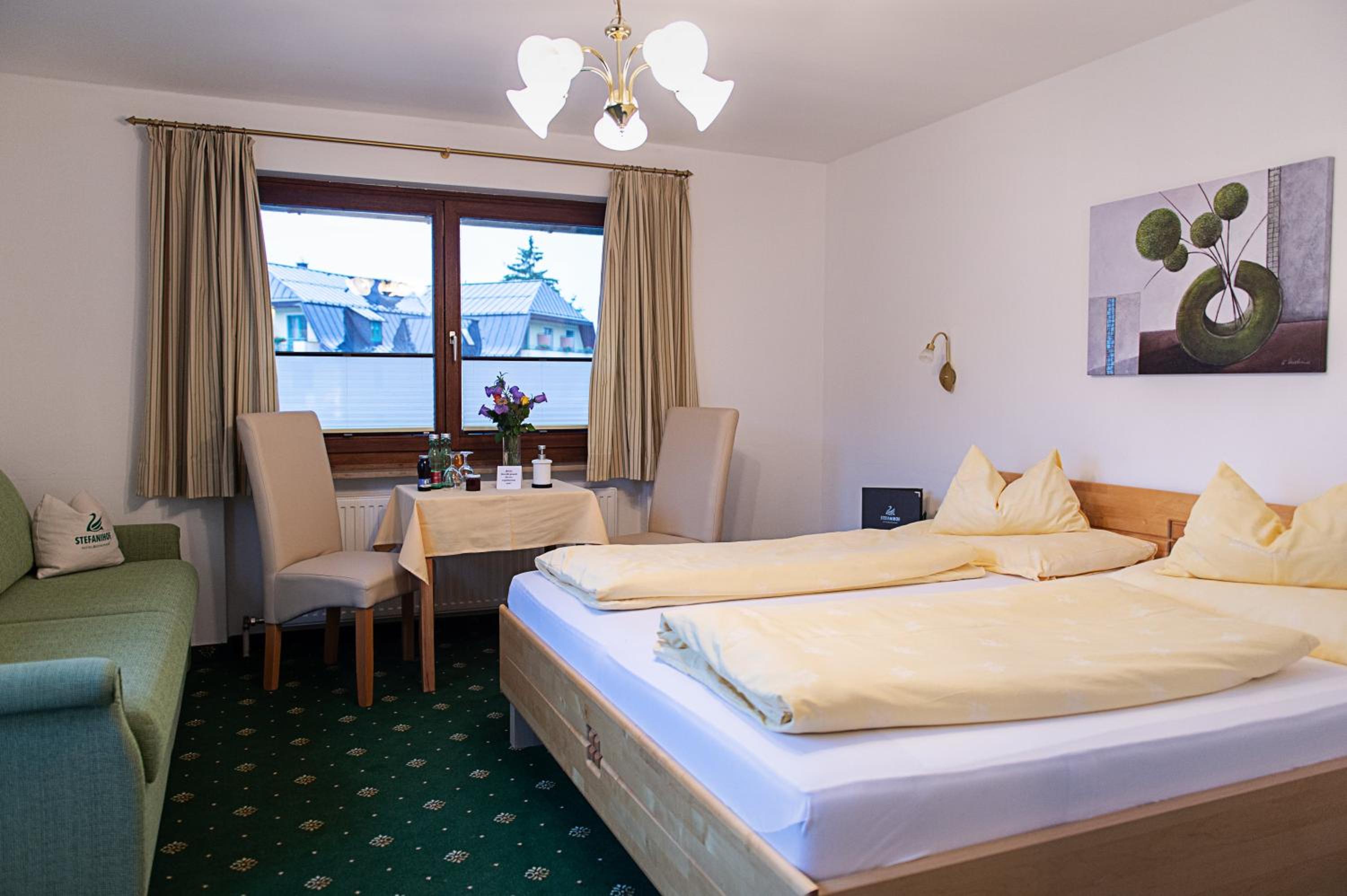 Double Room with Balcony and Lake View photo 1