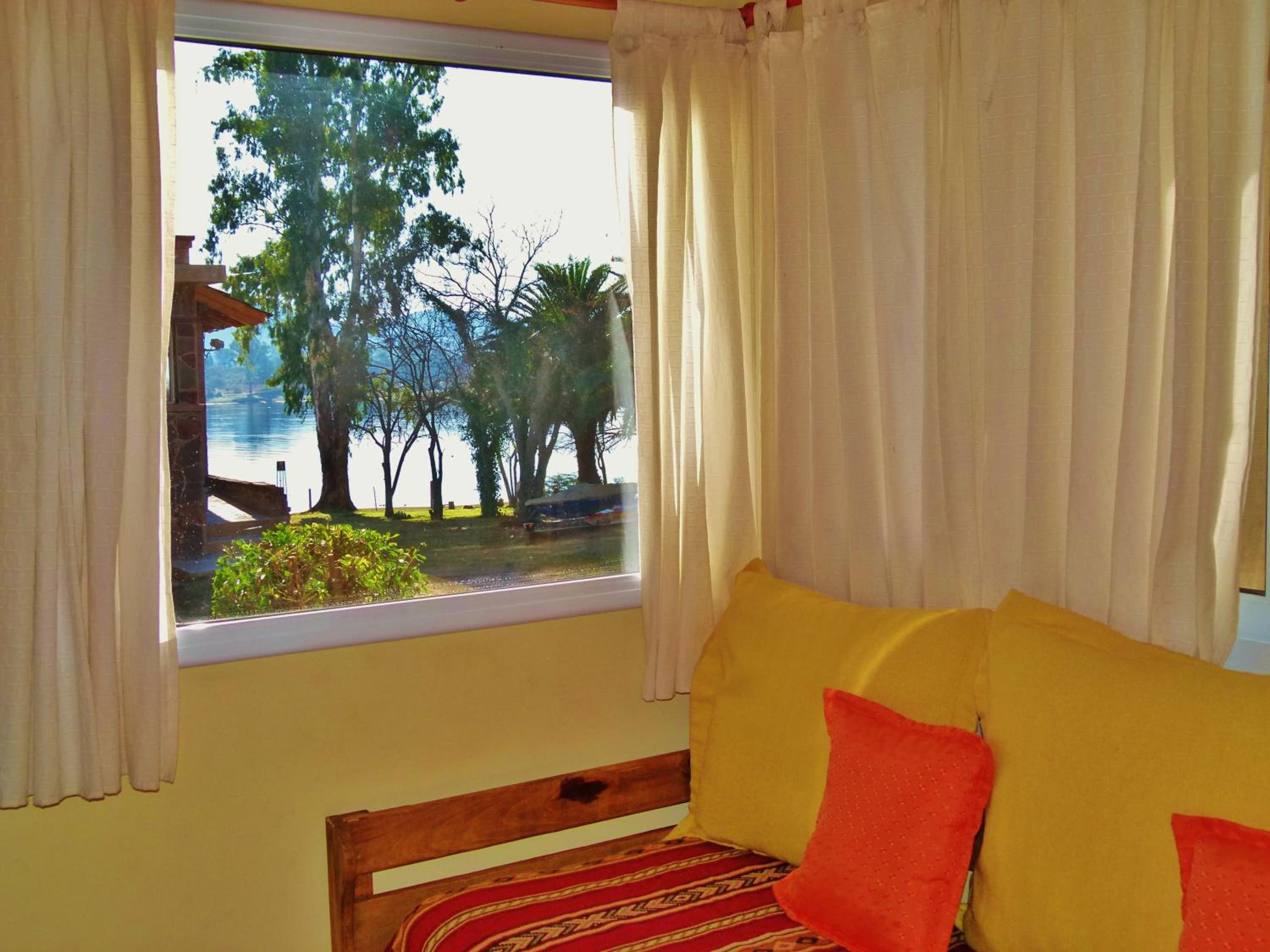 Two-Bedroom Chalet with Lake View photo 2
