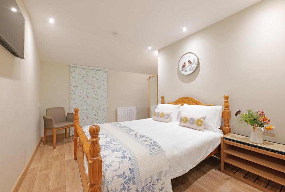 Standard One-Bedroom Holiday Home
