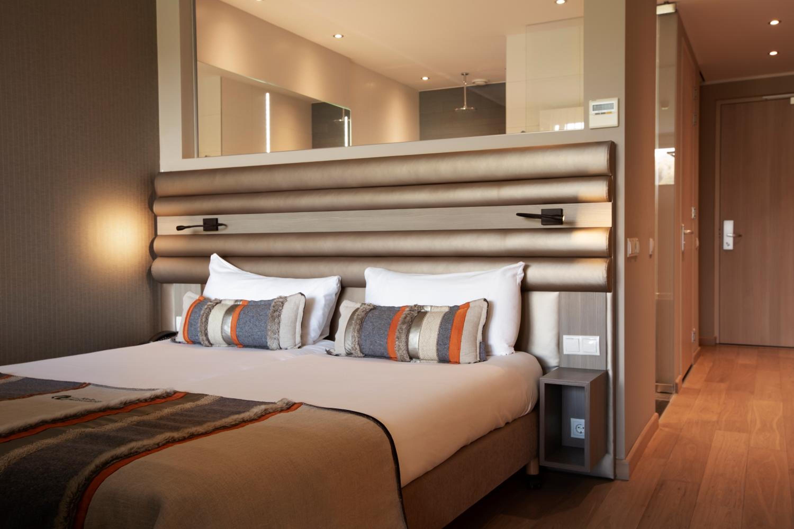 Wellness Suite with Spa Bath and Balcony - Photo 3