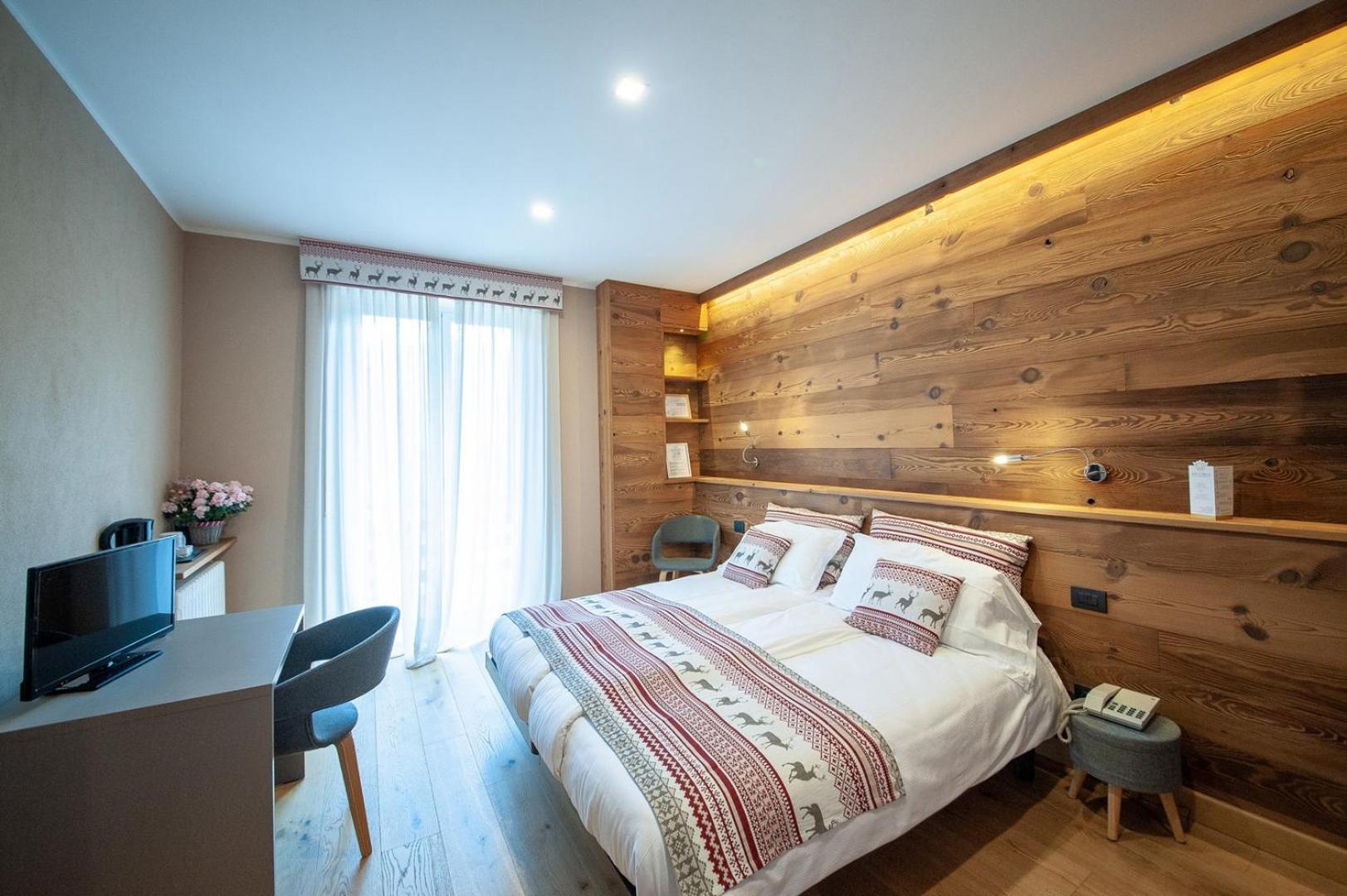 Deluxe Room photo 1
