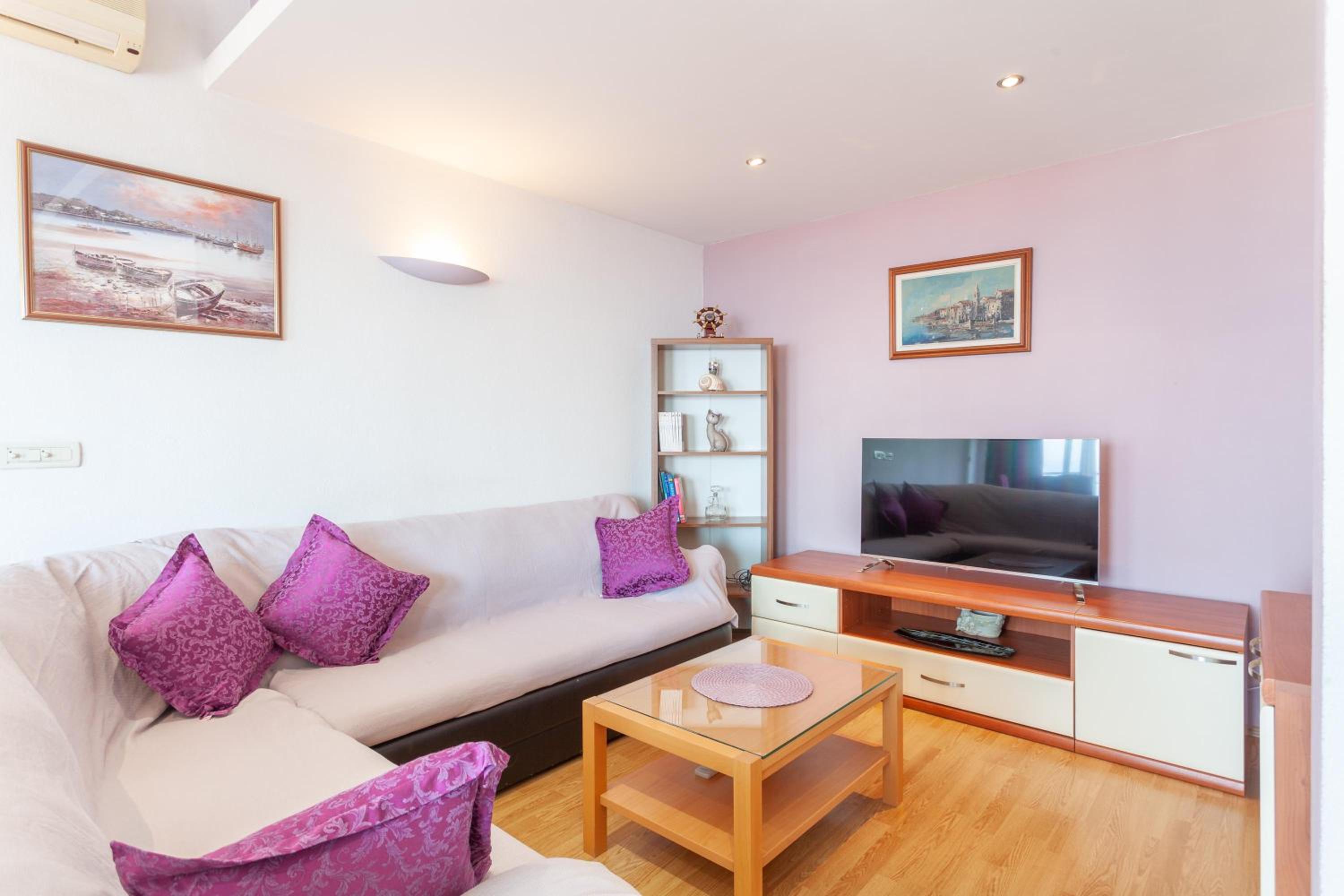 Apartment with Sea View