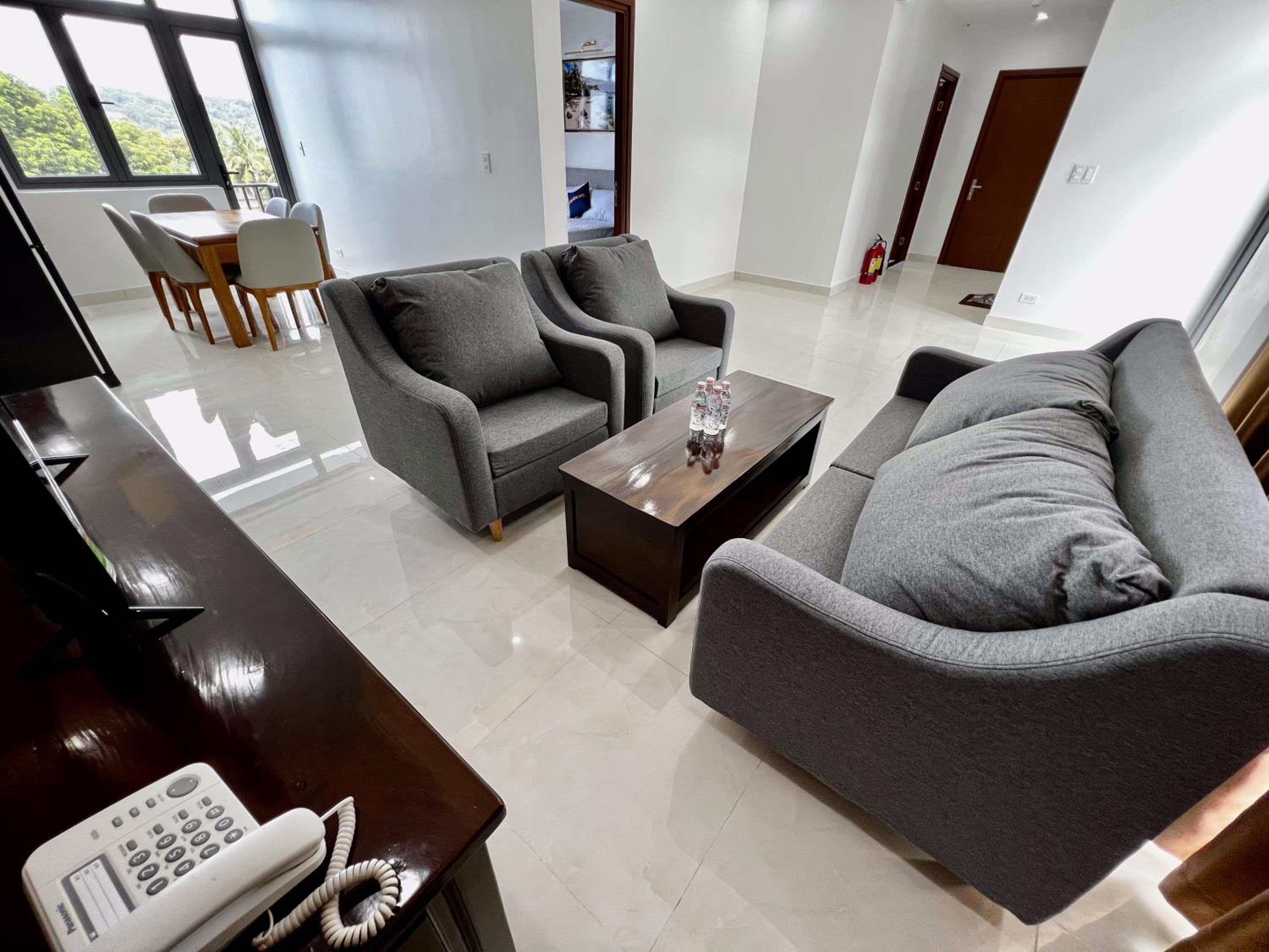 Two-Bedroom Apartment - Photo 8