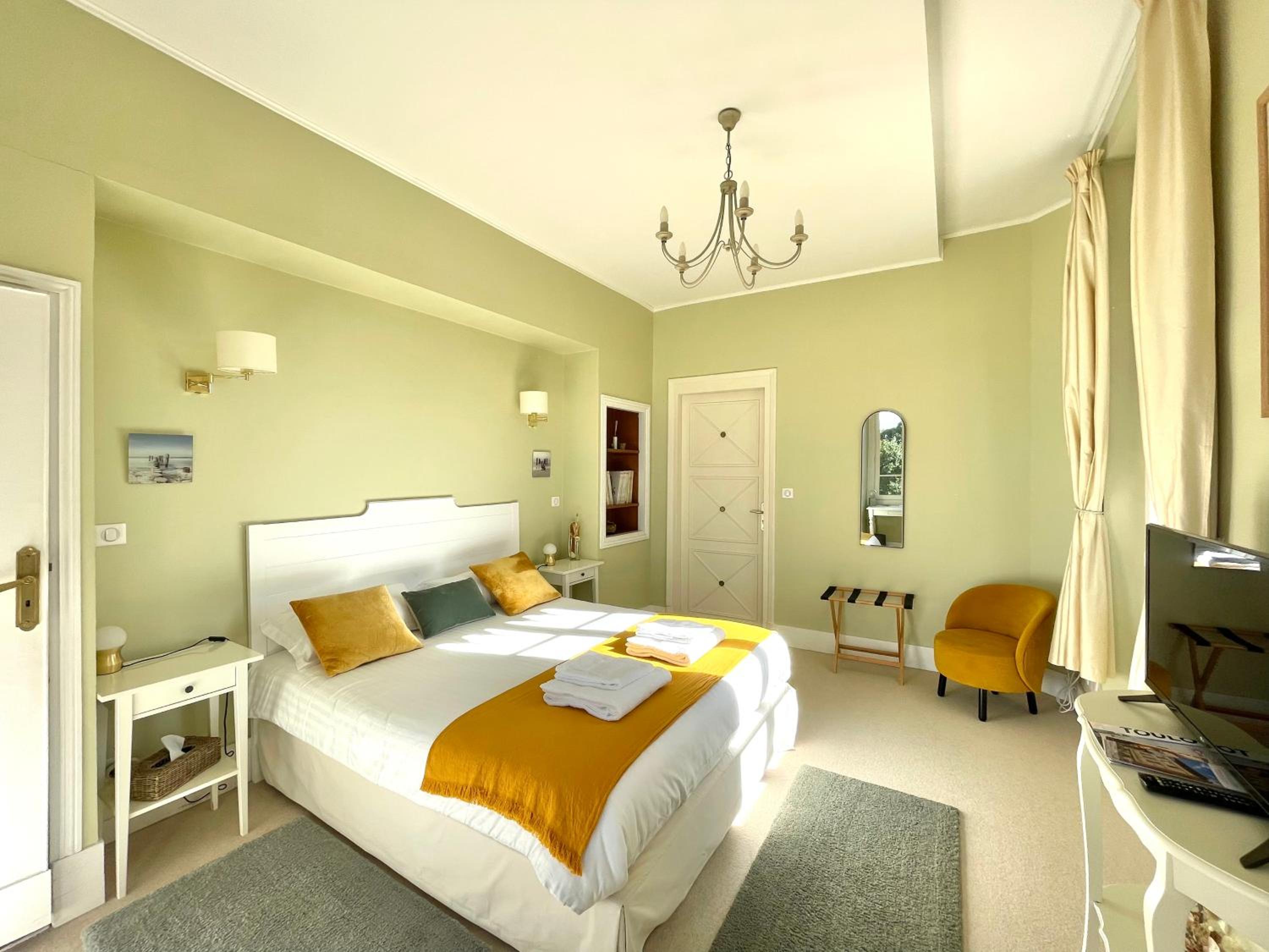 Double Room with Garden View photo 1