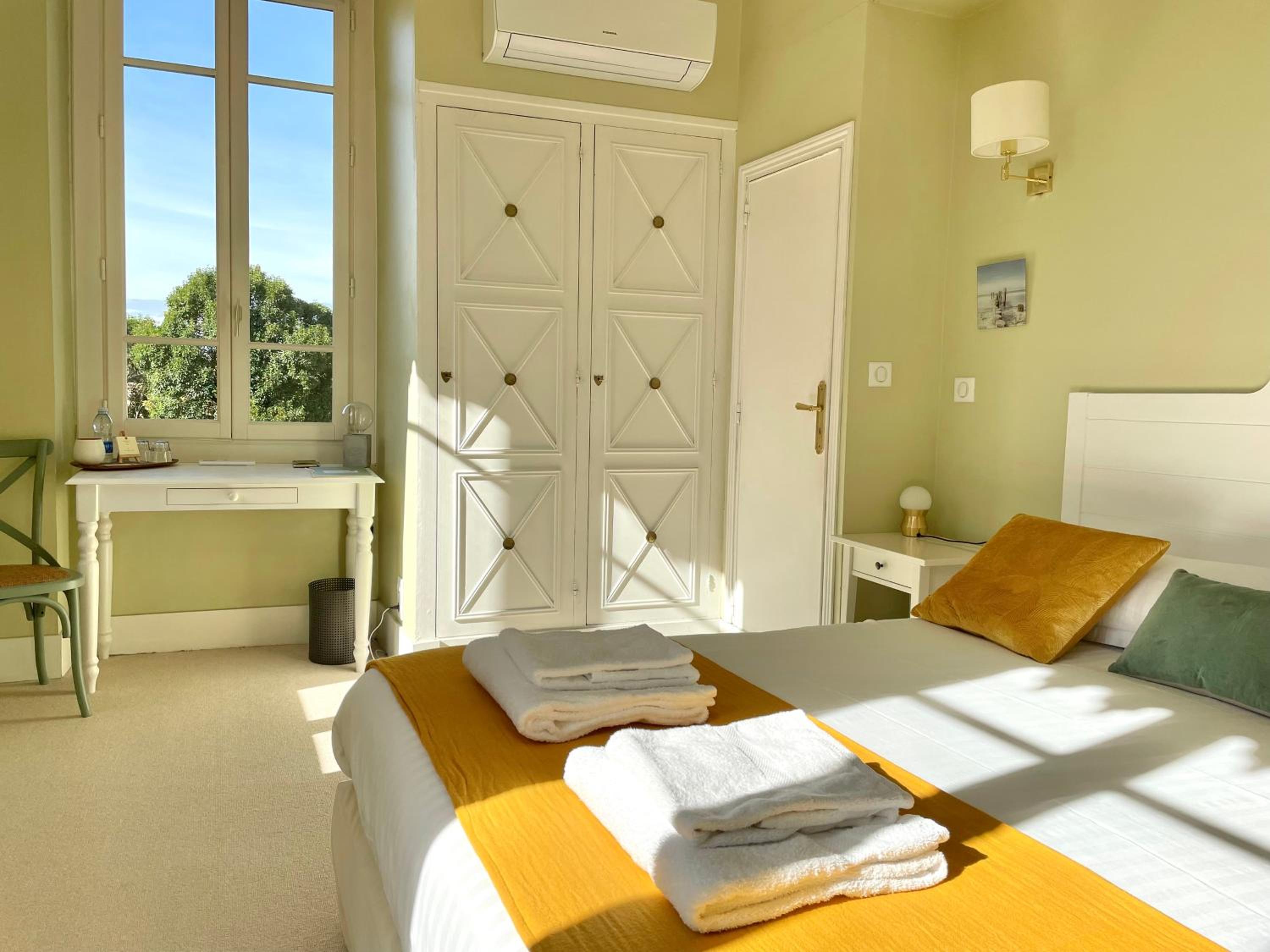 Double Room with Garden View photo 2