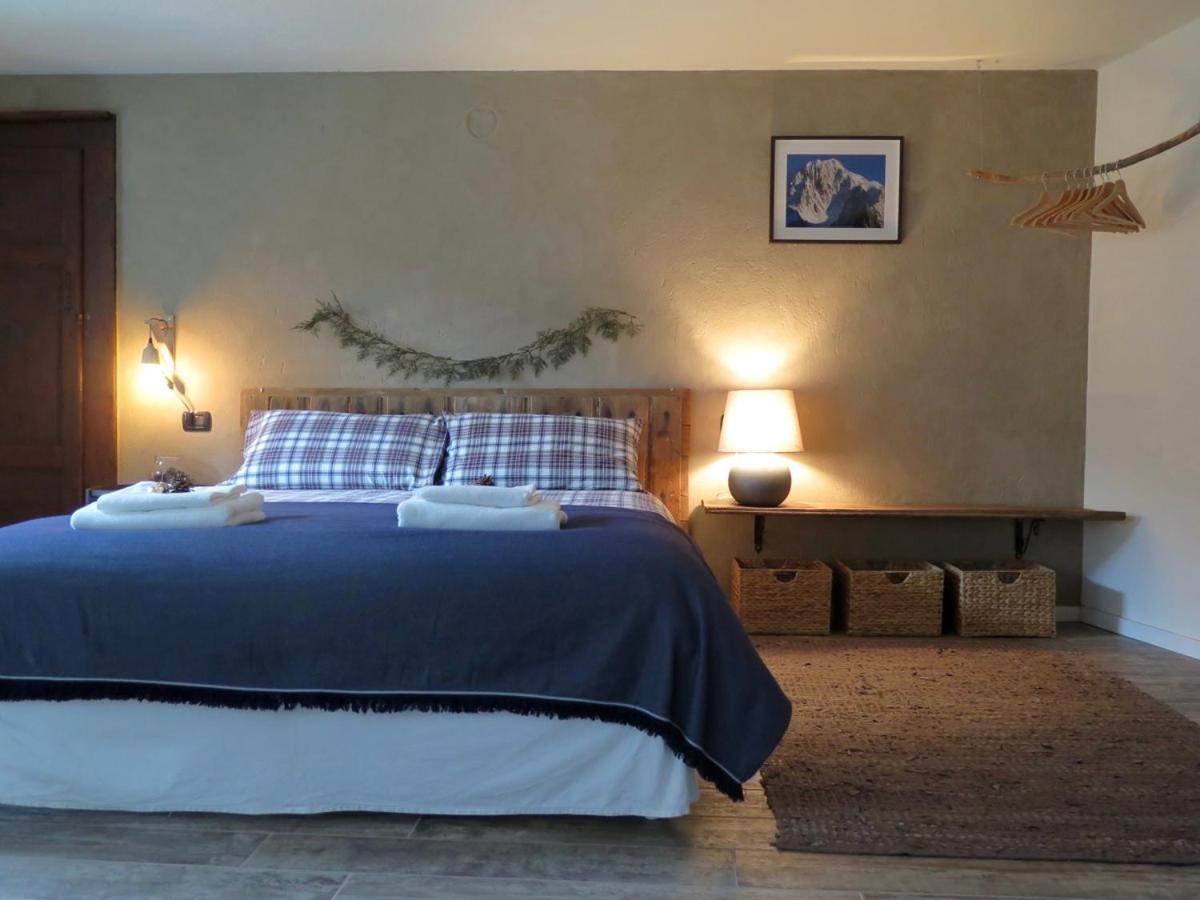 Double Room with Balcony photo 3