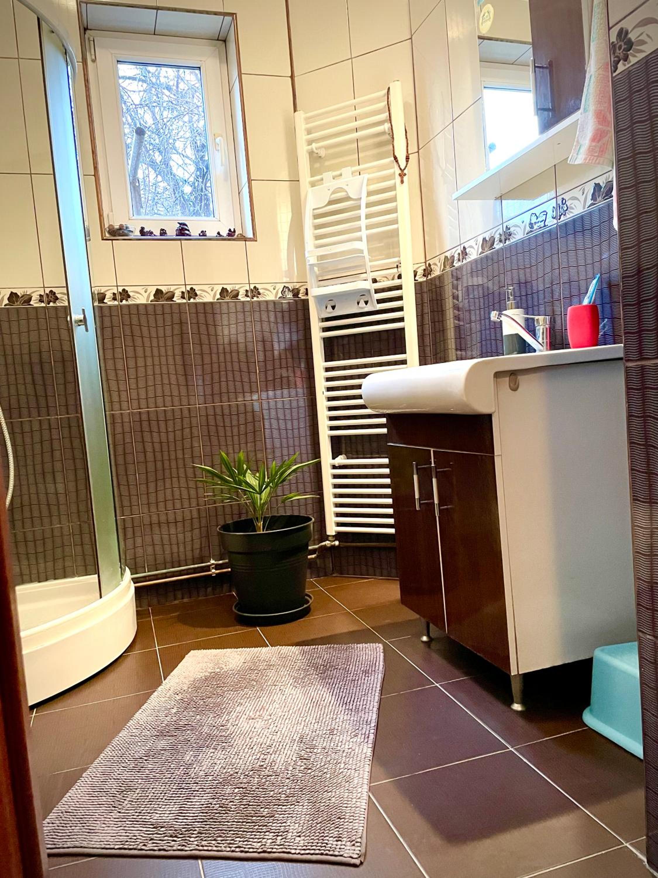 One-Bedroom Apartment - Photo 17