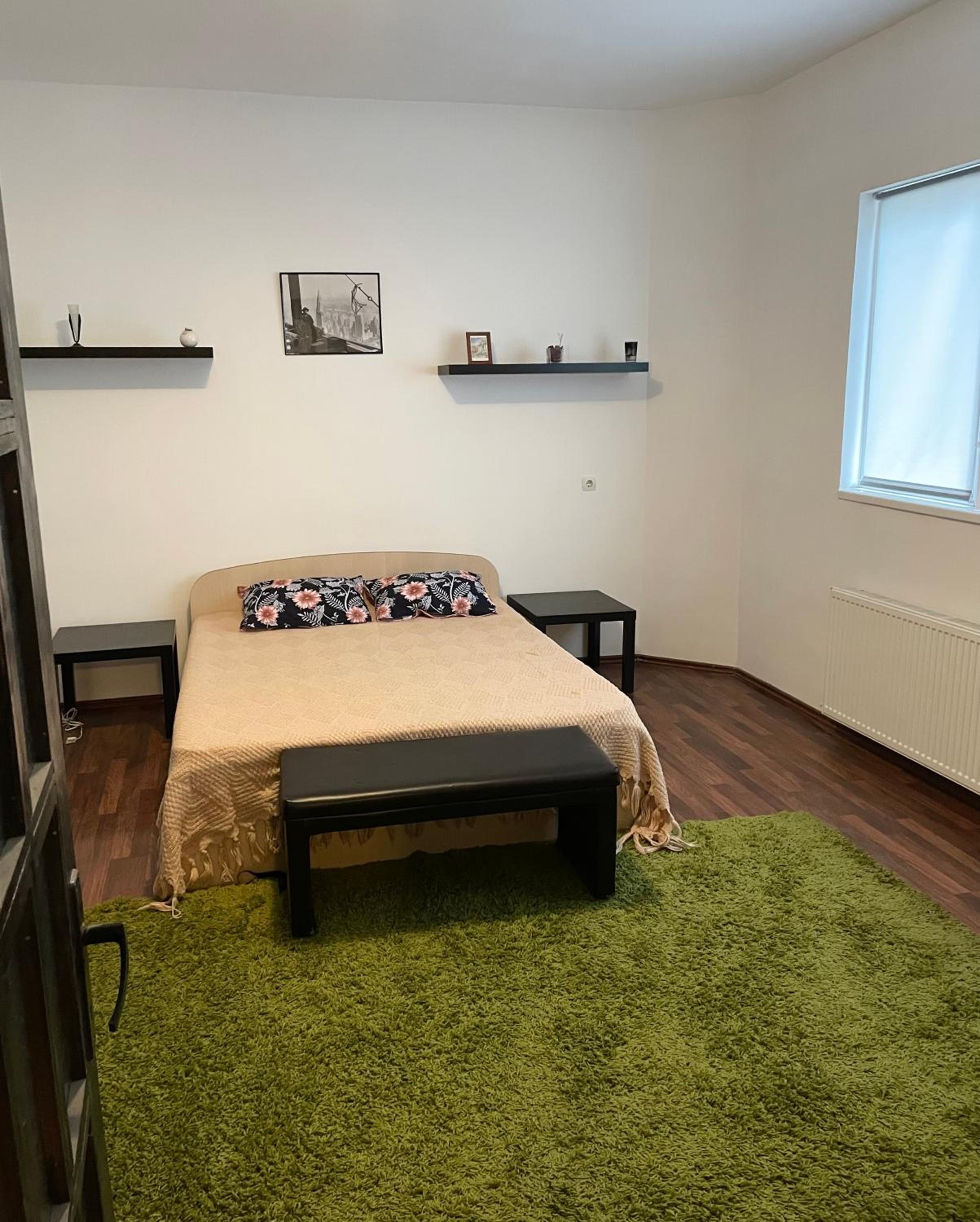 One-Bedroom Apartment - Photo 14