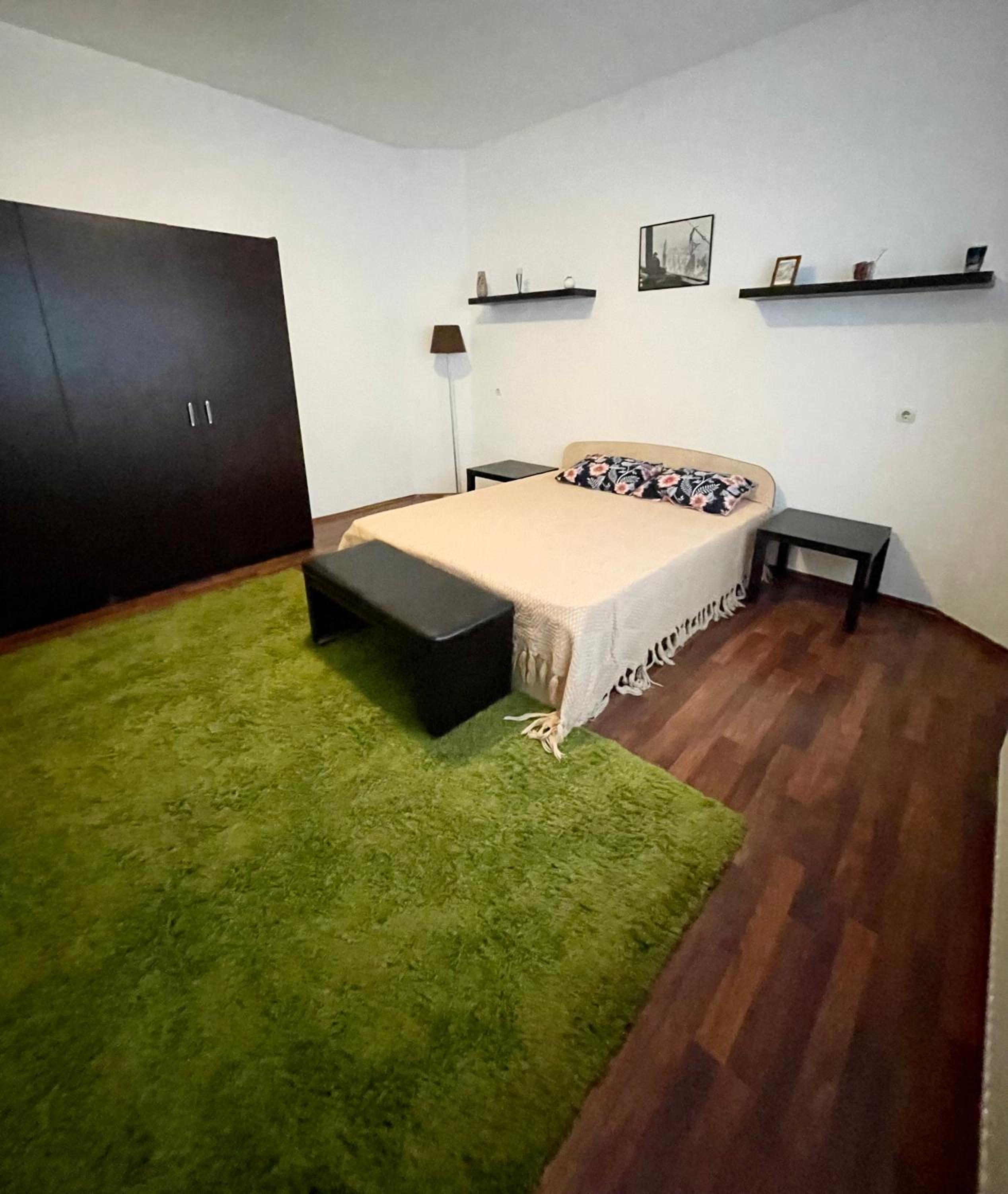 One-Bedroom Apartment - Photo 13
