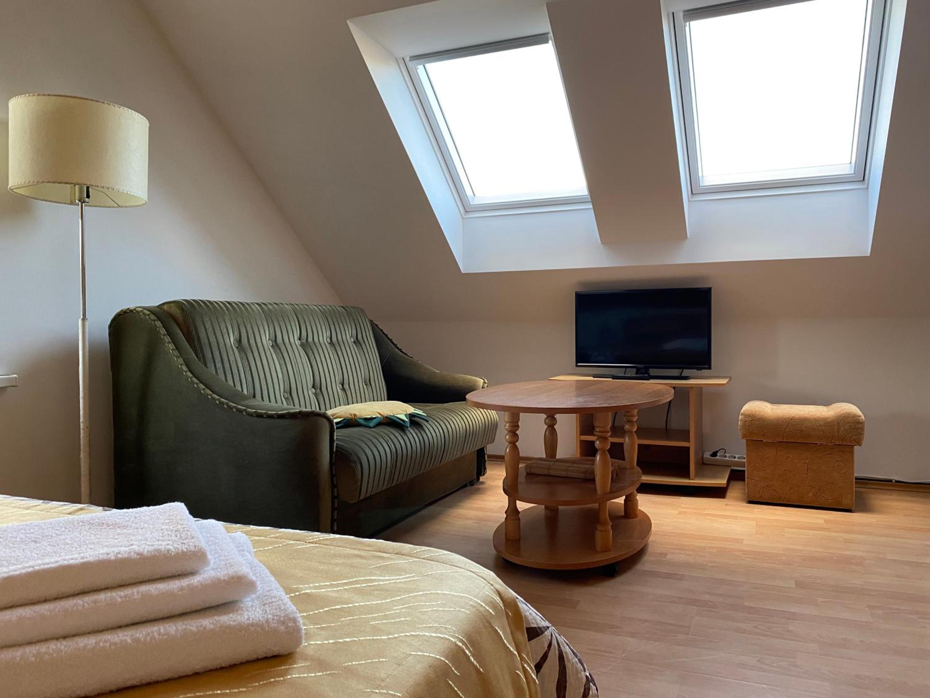 Family Room photo 2