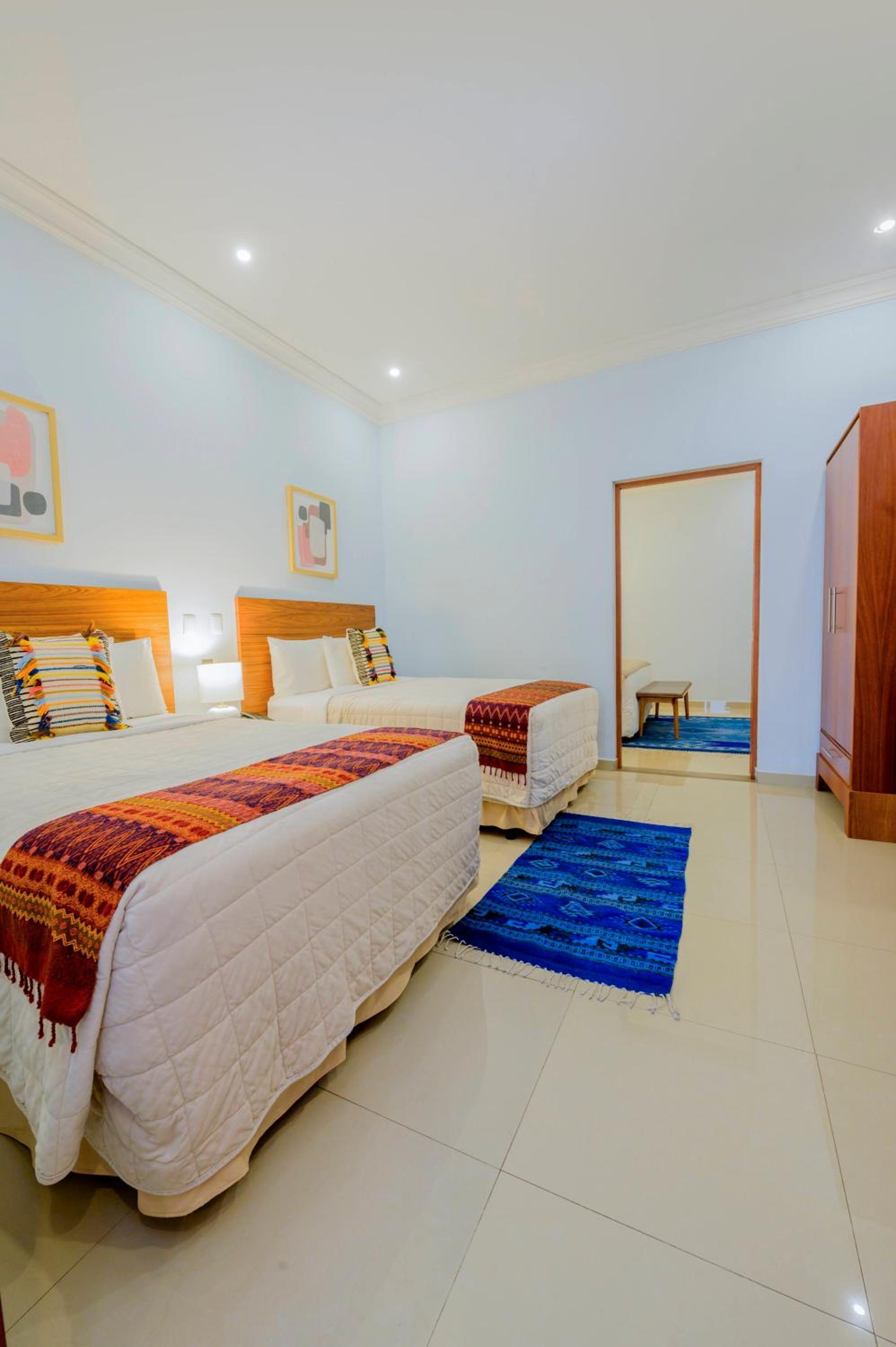 Deluxe Junior Suite - Photo 5