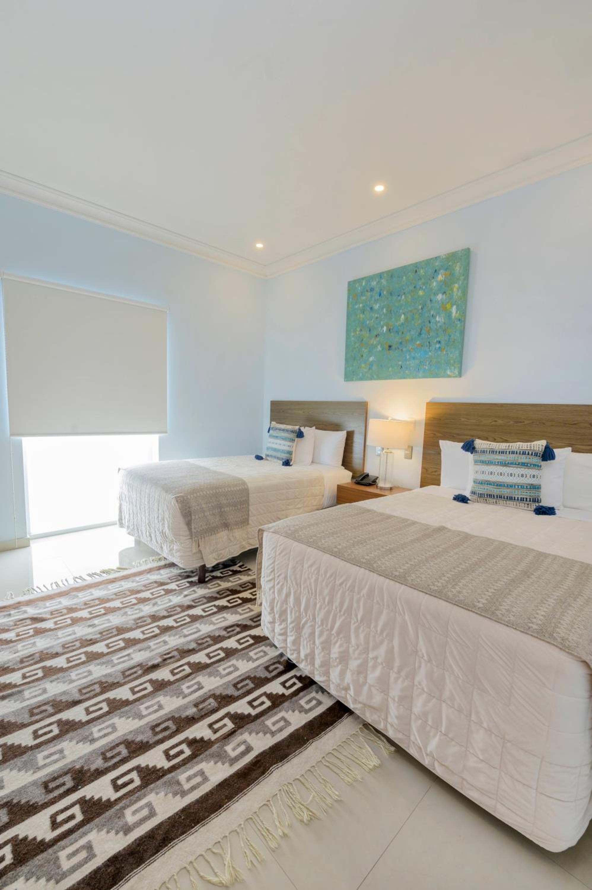 Deluxe Suite - Photo 3