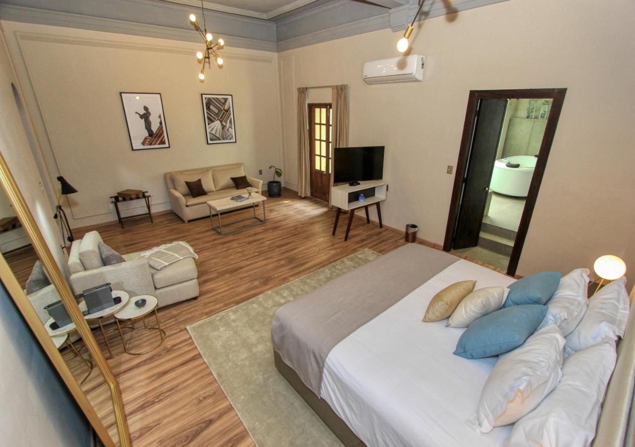 Presidential Suite photo 1