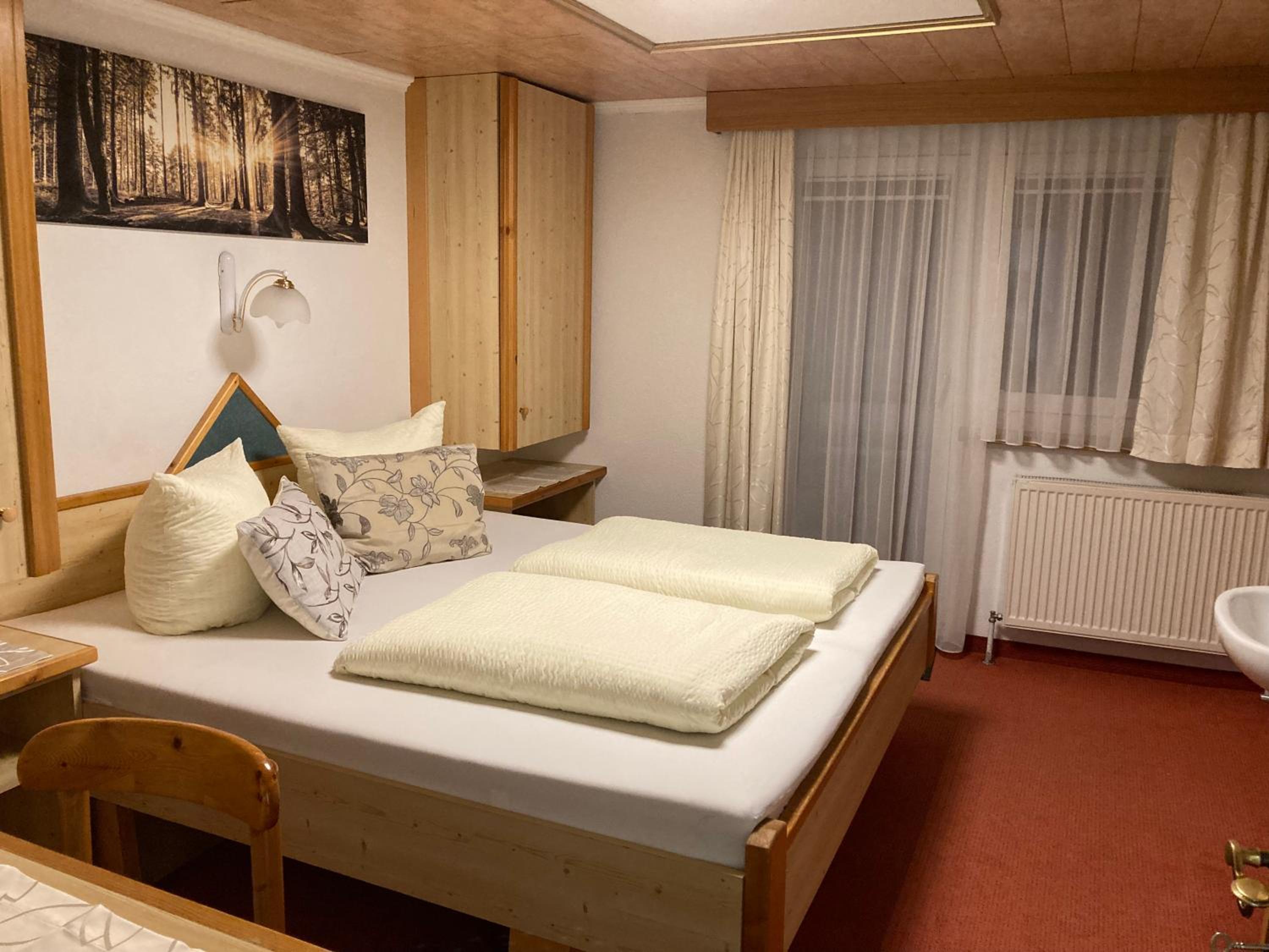 Double Room with Balcony photo 3