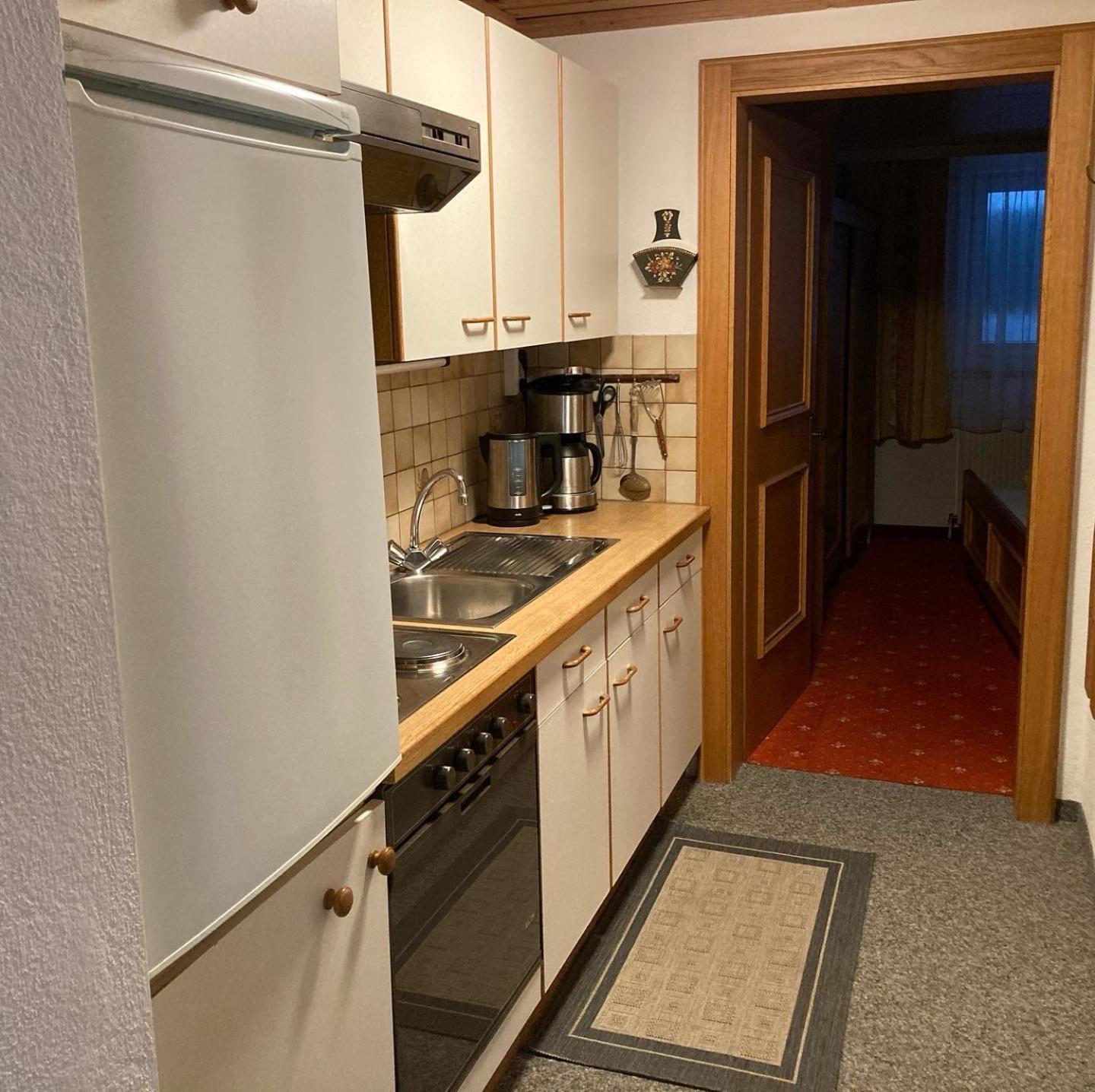 One-Bedroom Apartment with Terrace photo 2