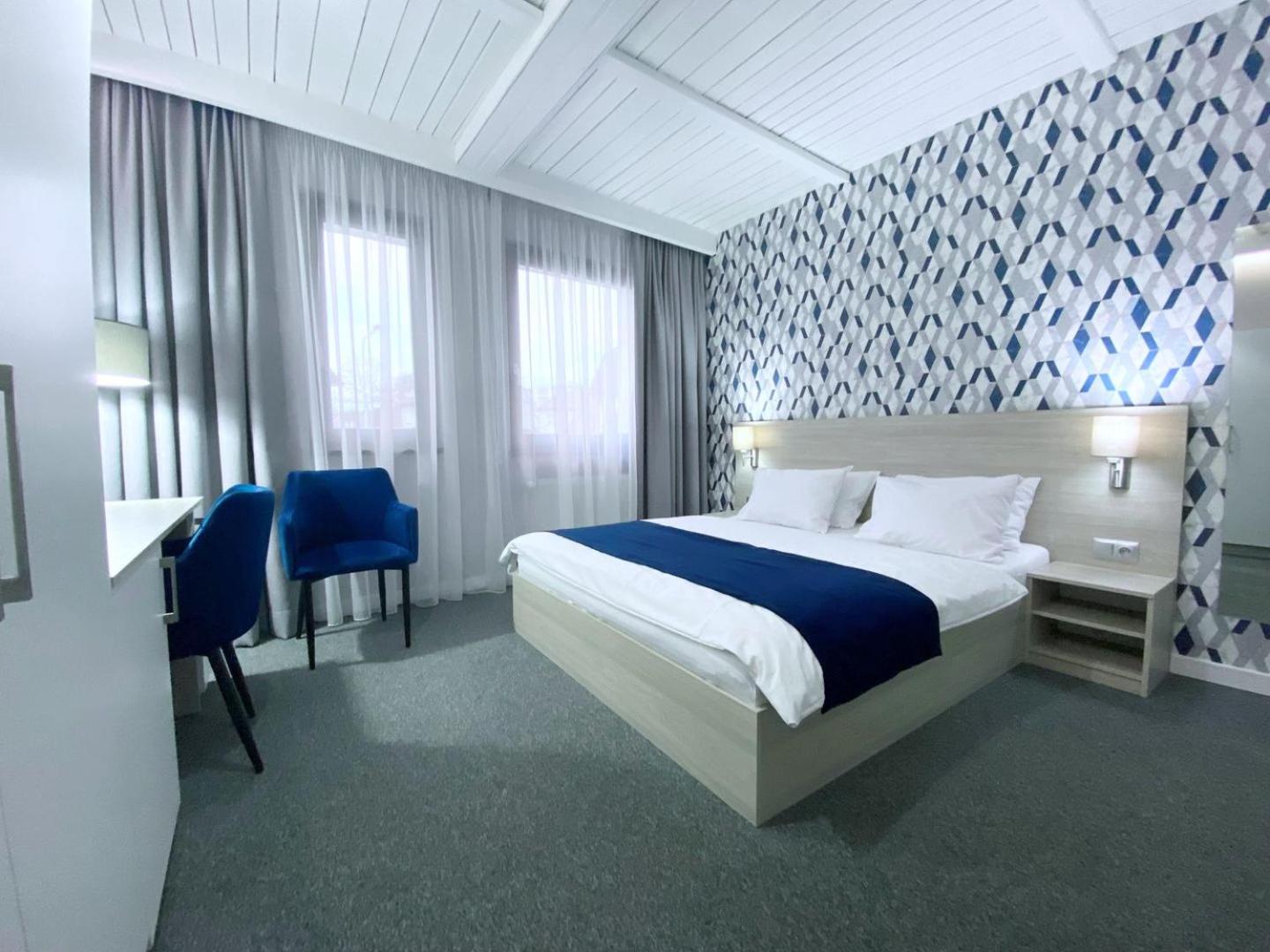 Deluxe Double Room photo 3