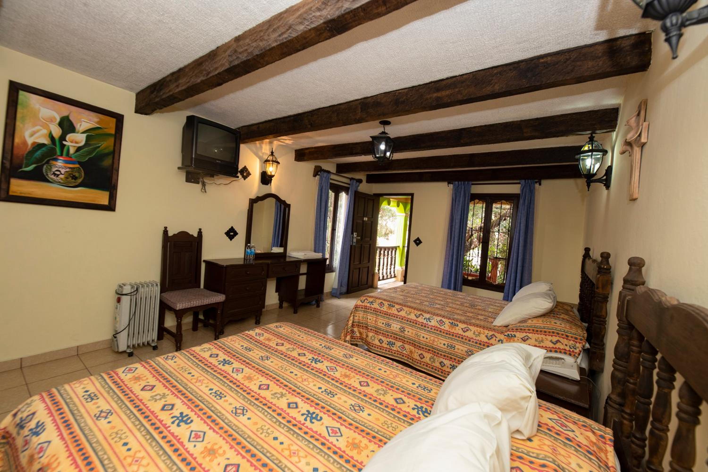 Double Room with Two Double Beds - Photo 1