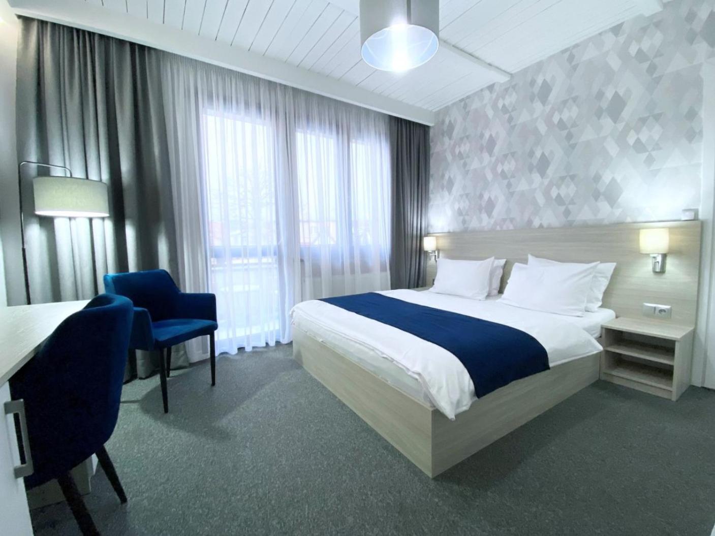 Double Room with Balcony photo 2