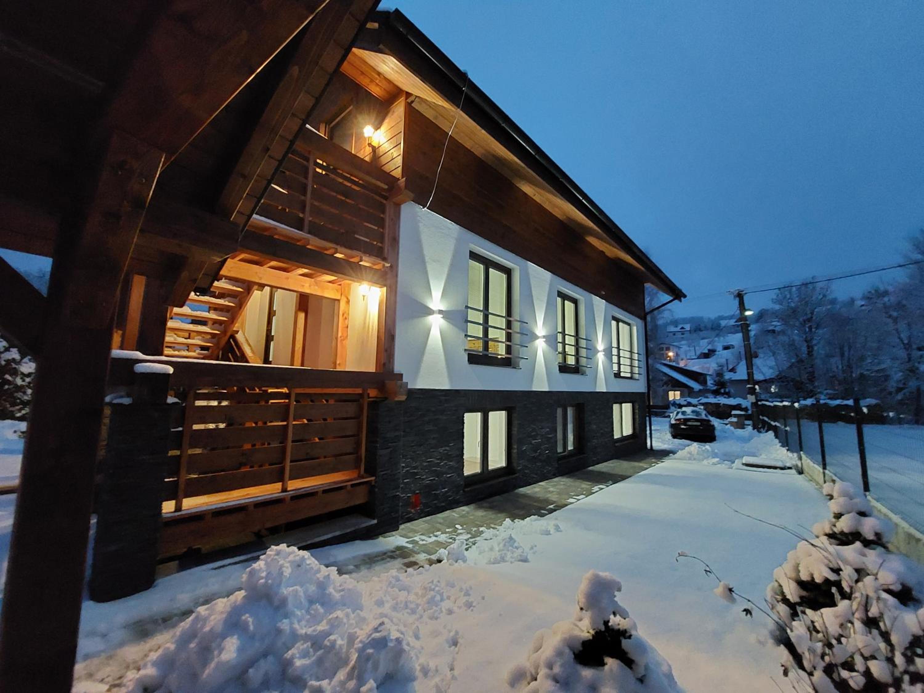Three-Bedroom Apartment - Photo 2