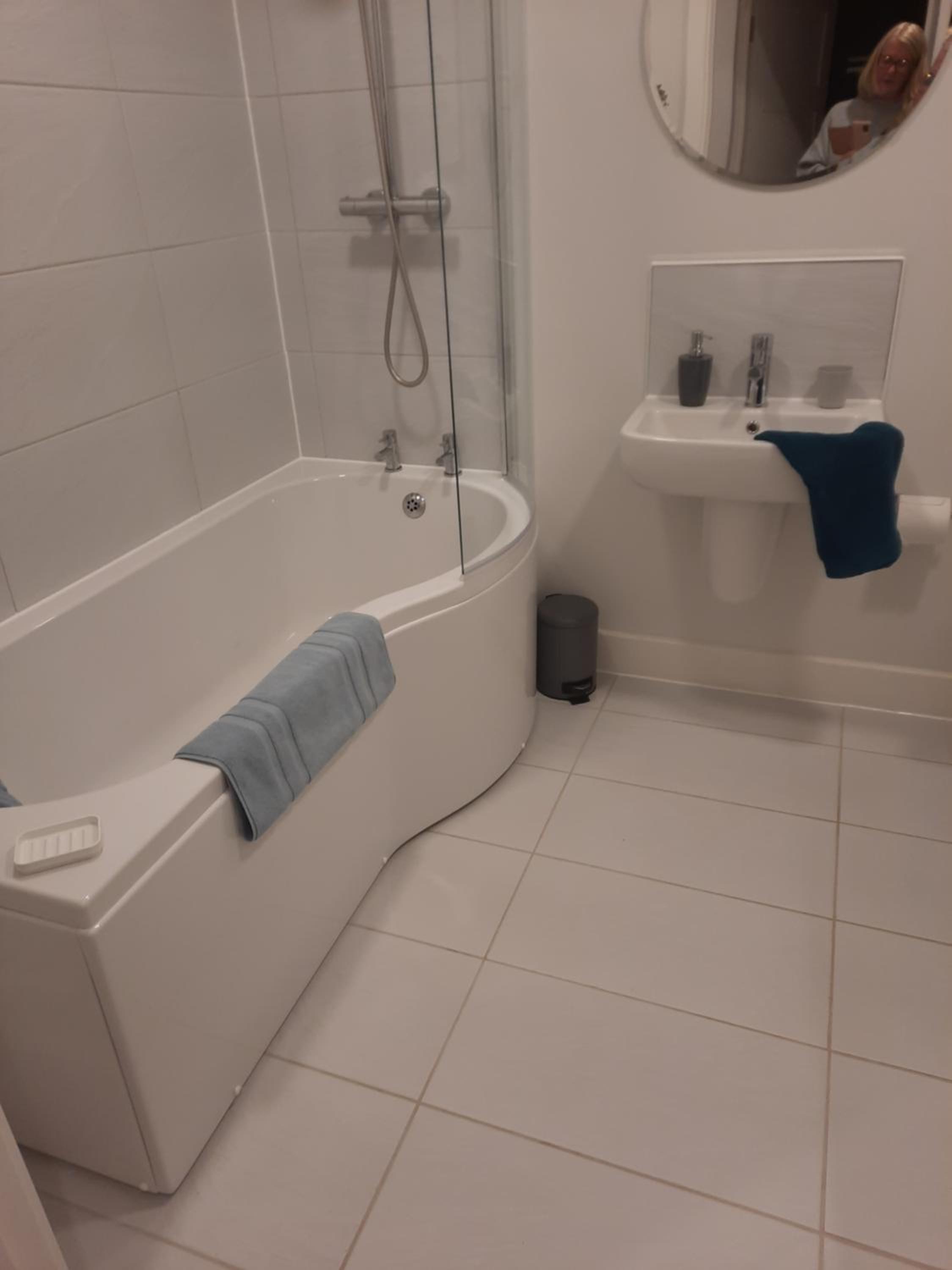 Two-Bedroom Apartment - Photo 9