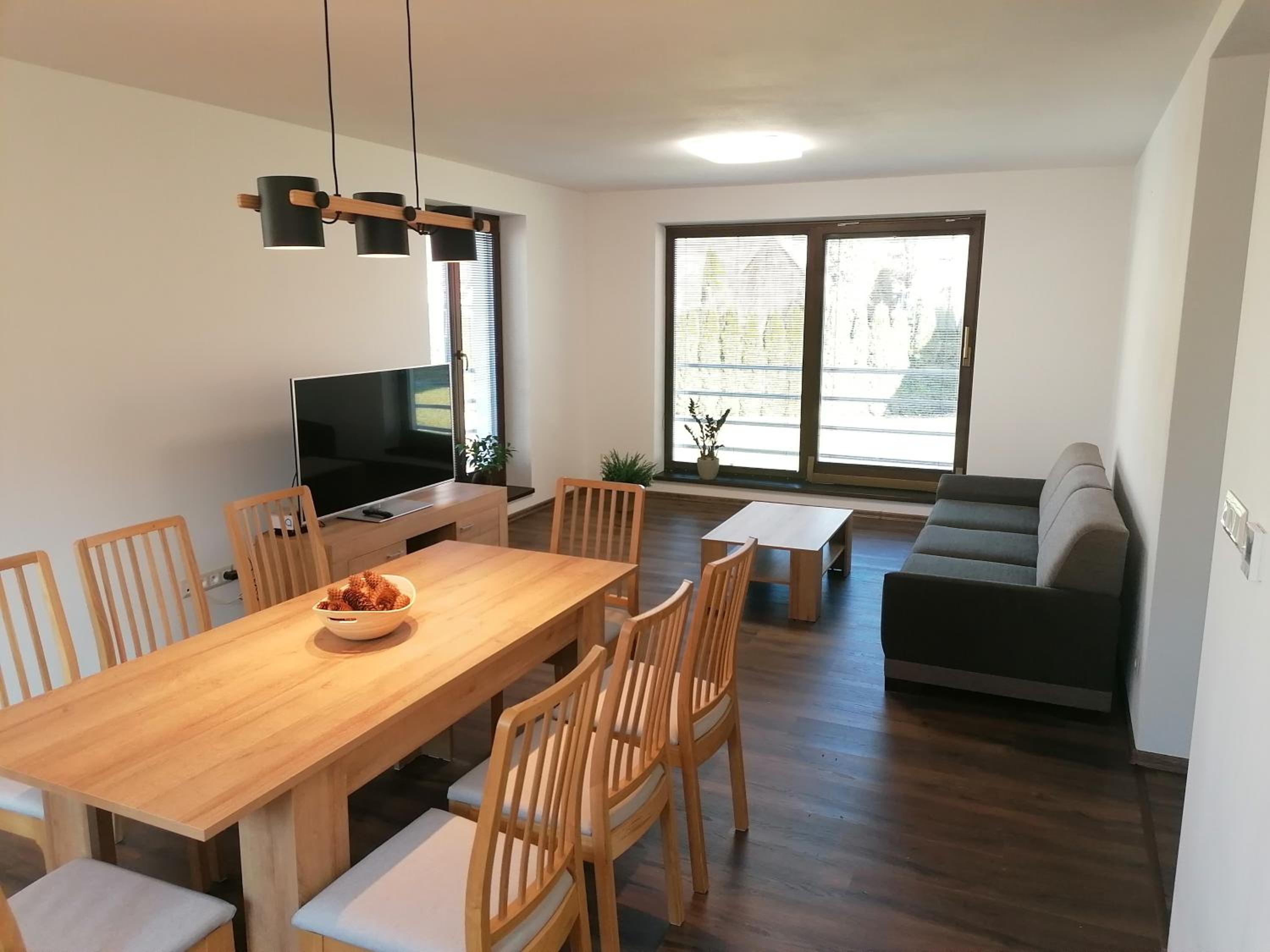 Three-Bedroom Apartment - Photo 4