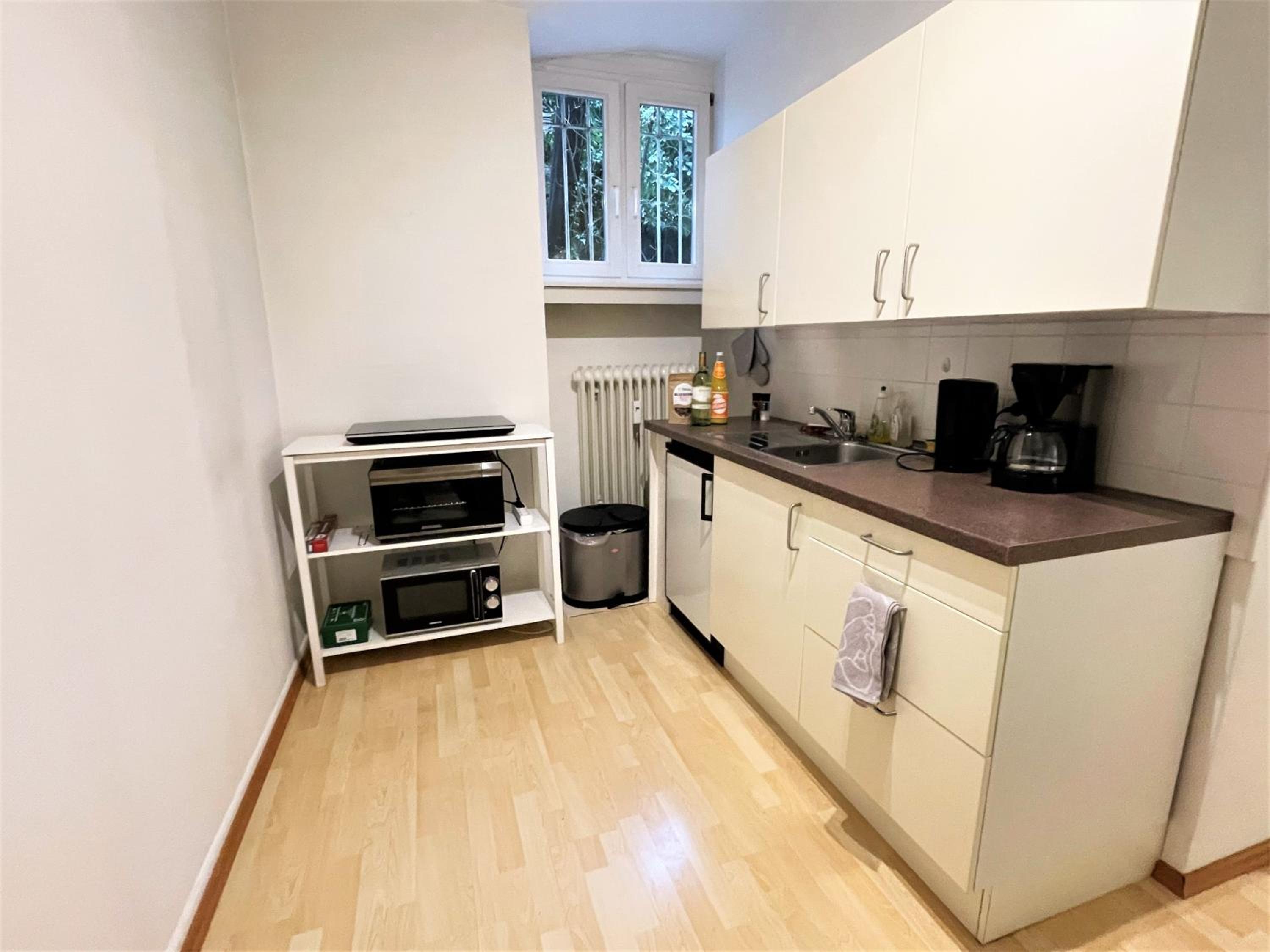 One-Bedroom Apartment - Photo 14