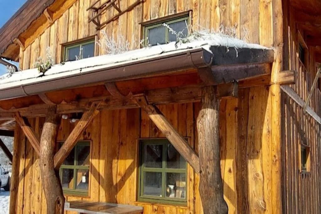 Three-Bedroom Chalet photo 2