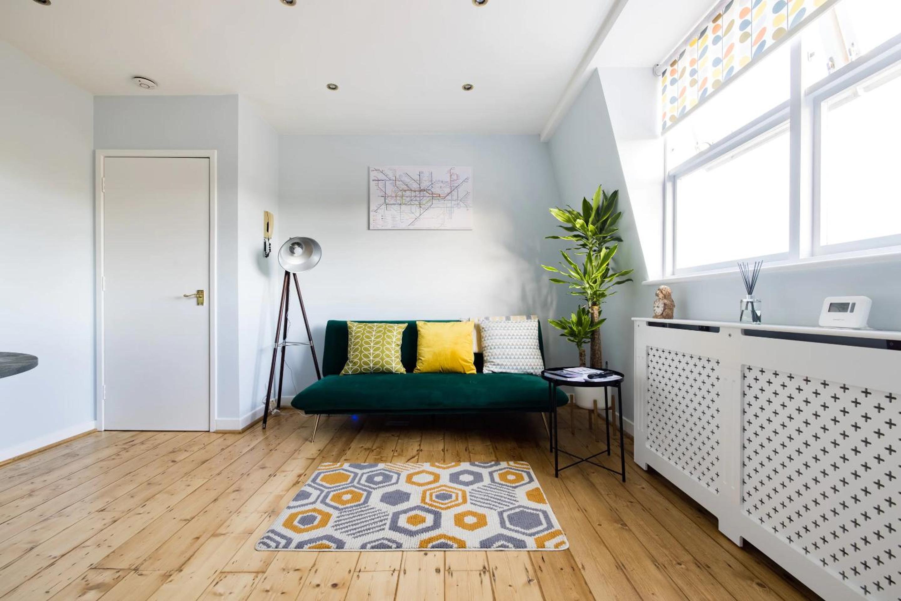 Apartment photo 1
