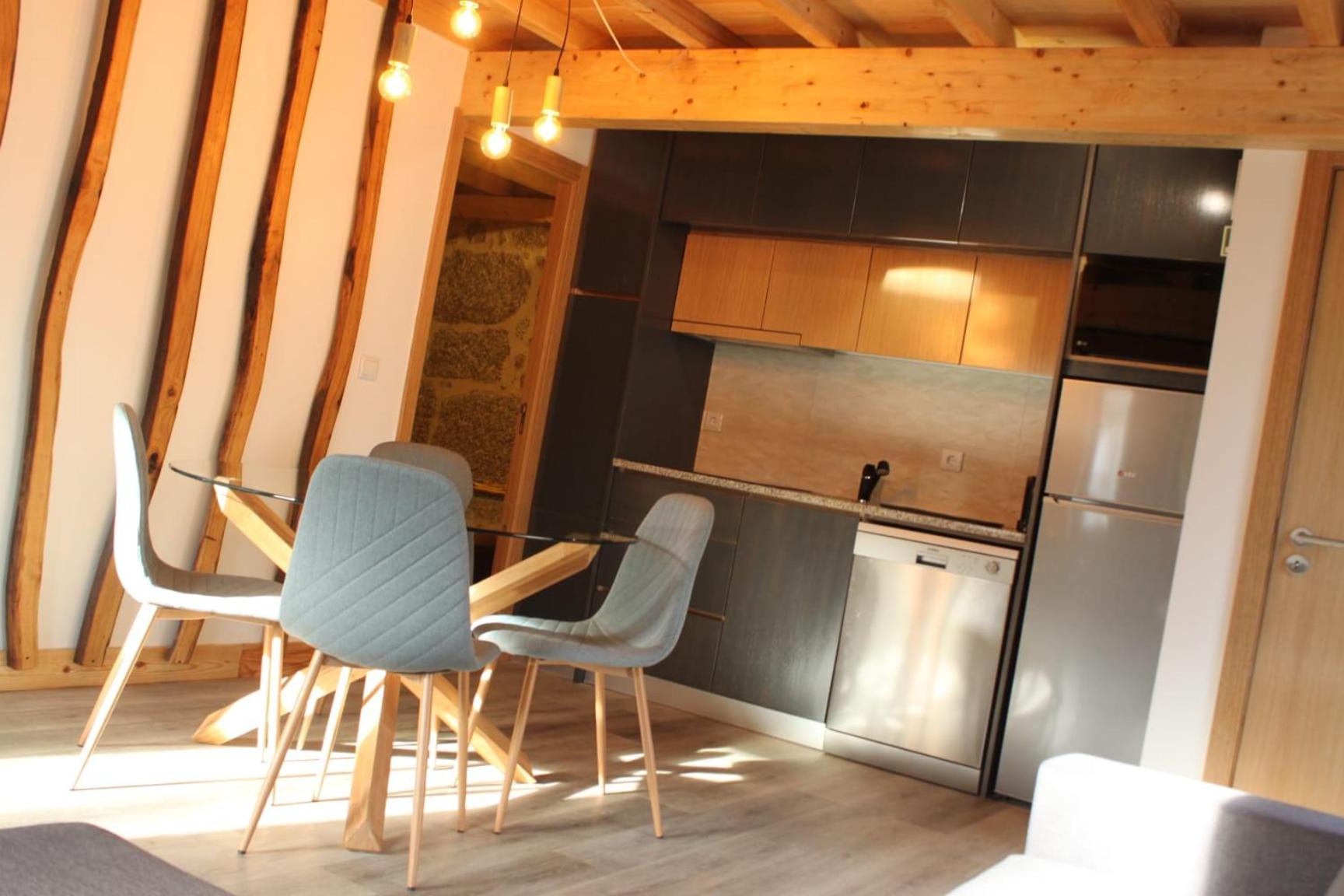 Two-Bedroom Apartment - Photo 2