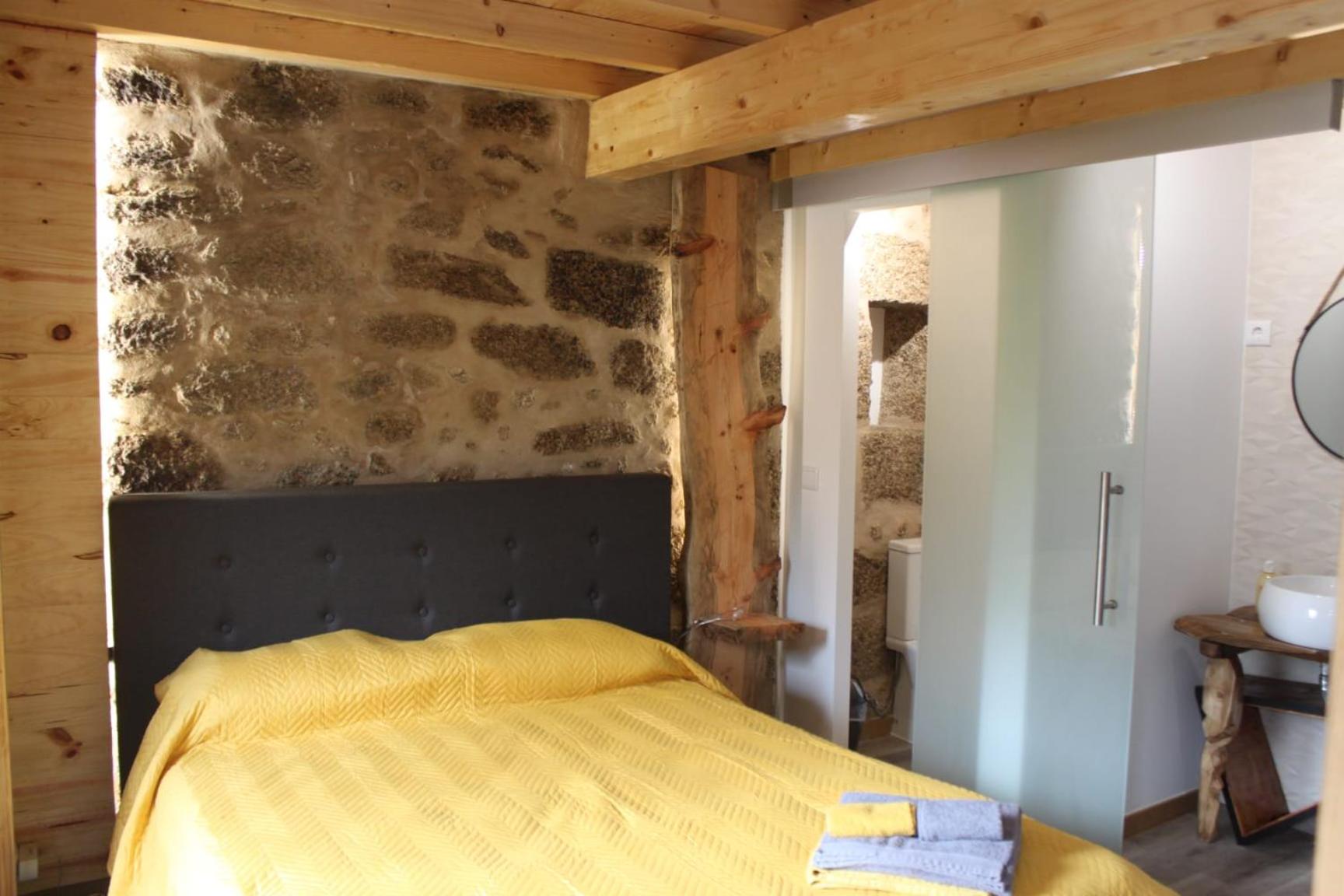 Two-Bedroom Apartment - Photo 10