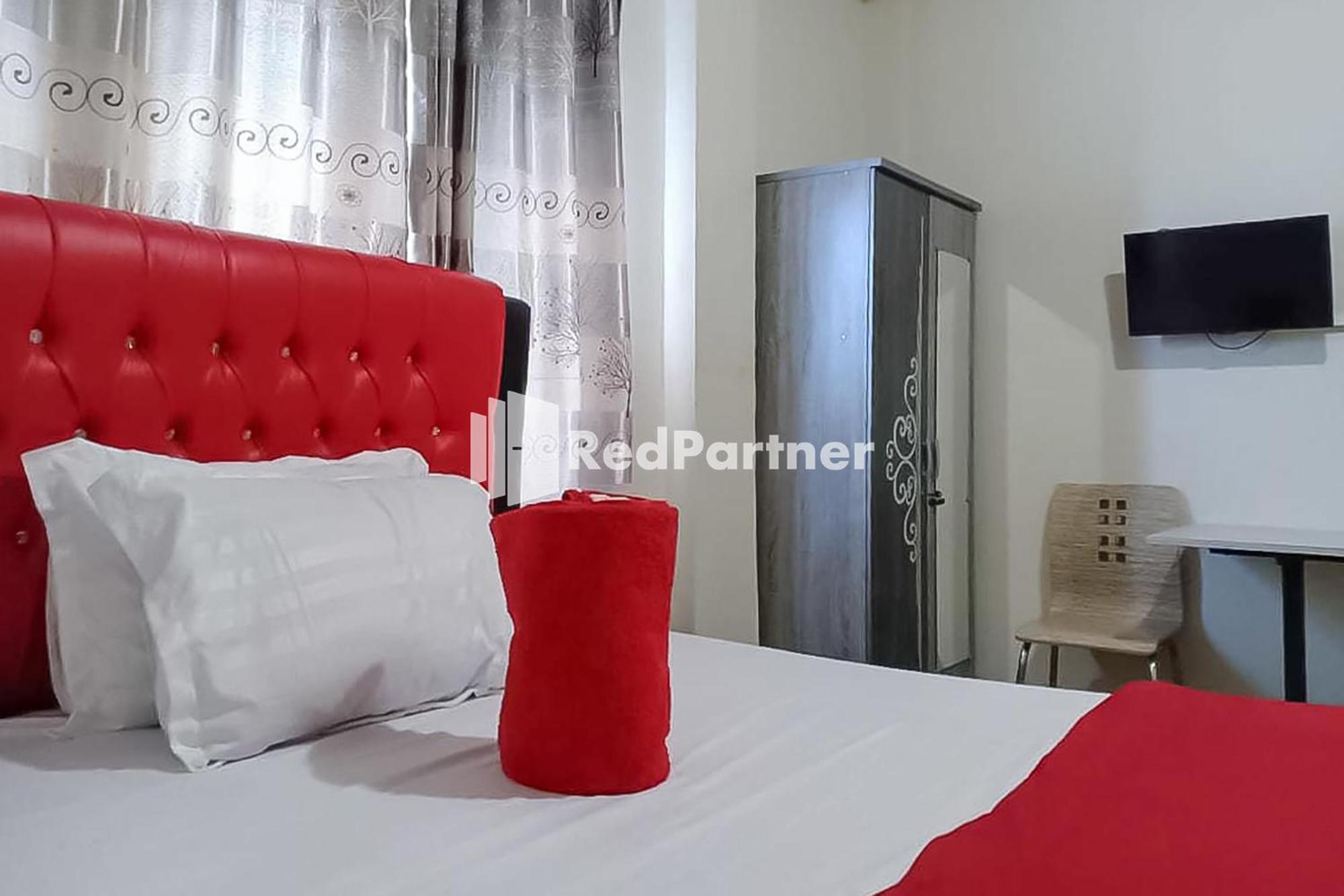Double Room - Photo 8