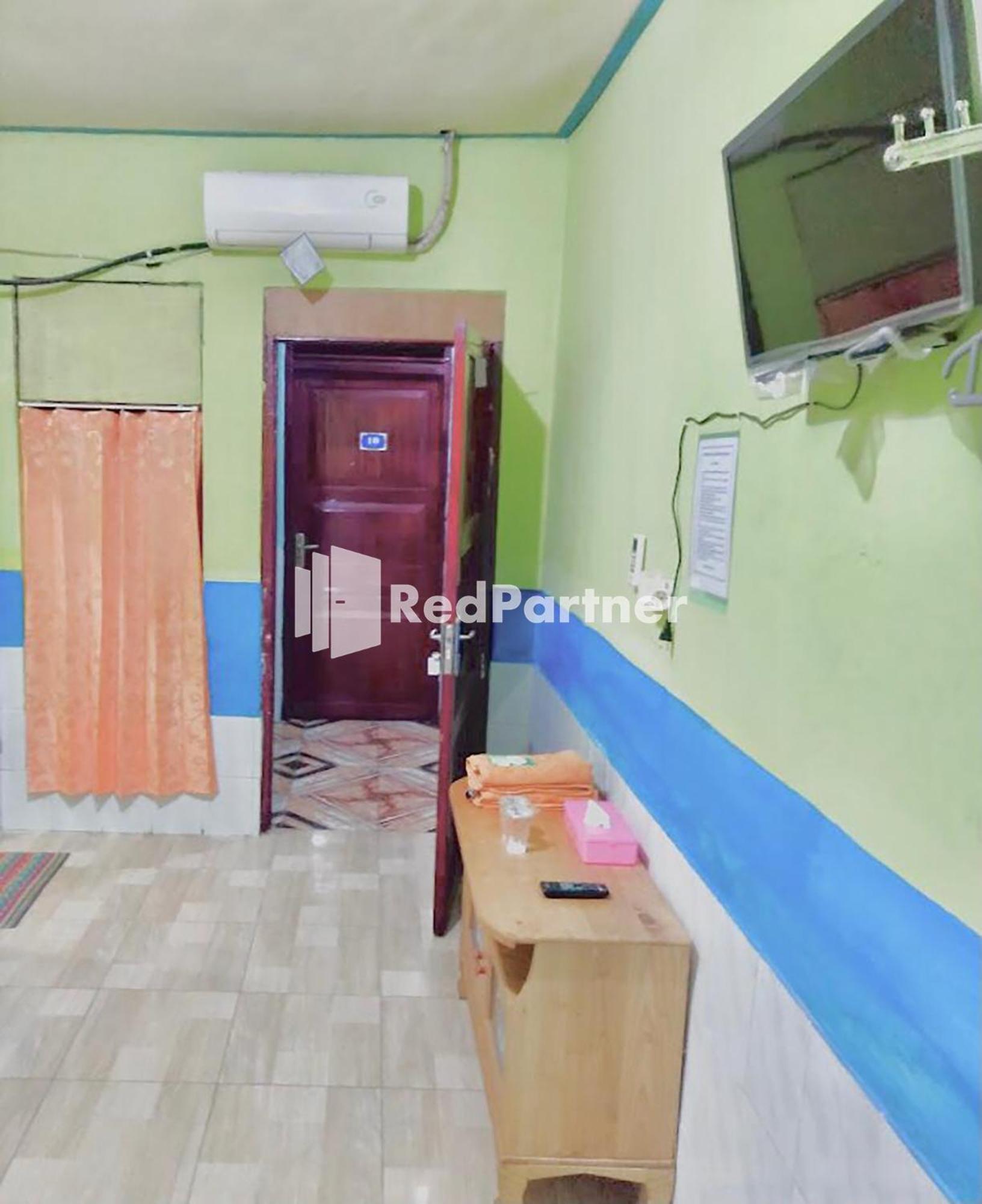 Twin Room - Photo 3