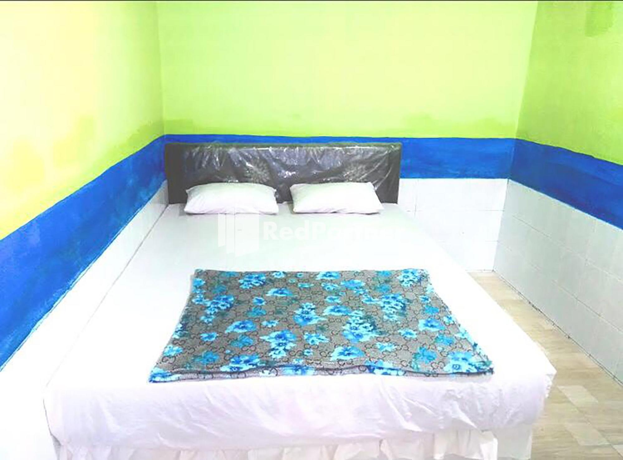 Standard Double Room - Photo 8