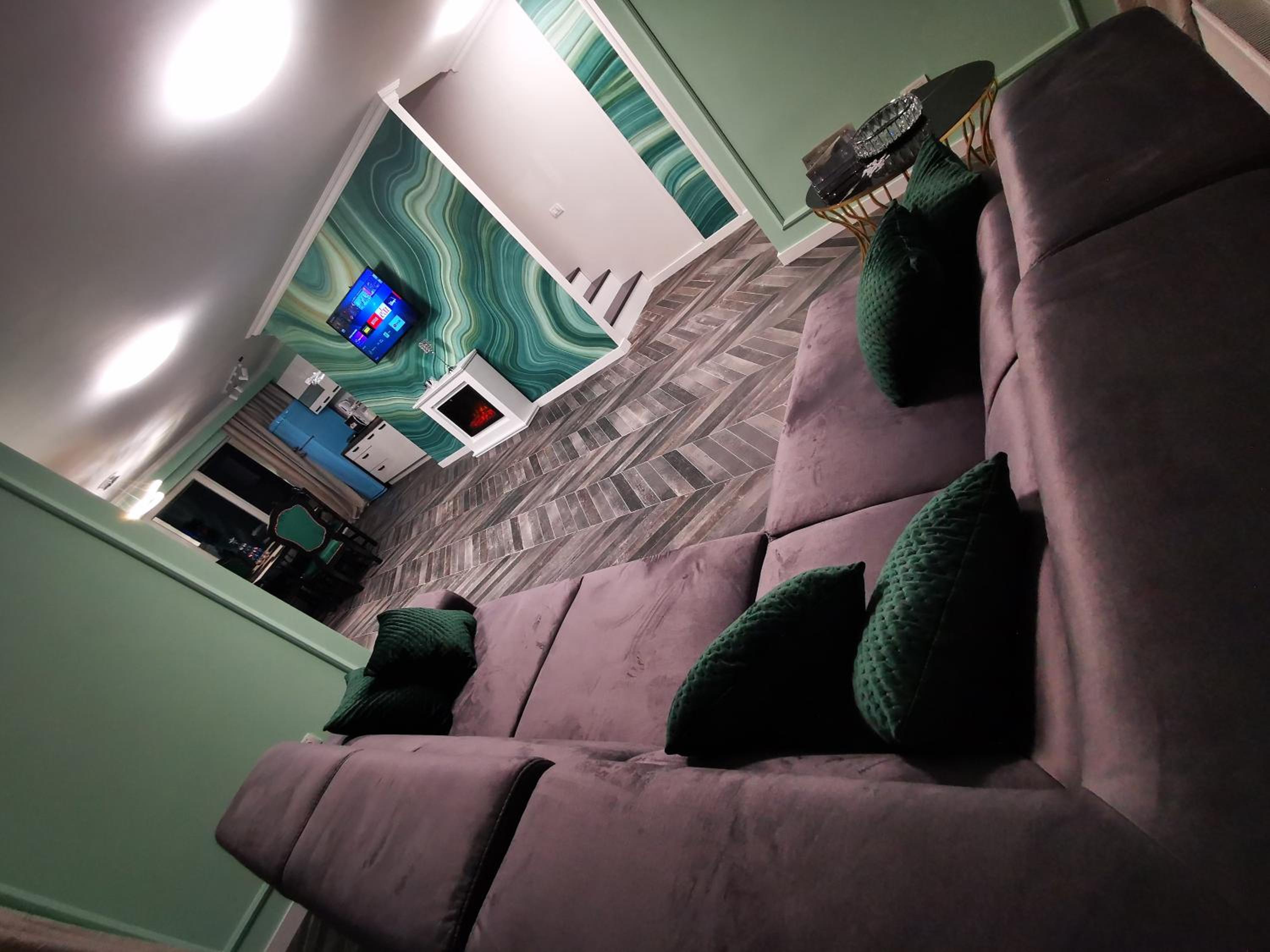 Three-Bedroom Chalet - Photo 11