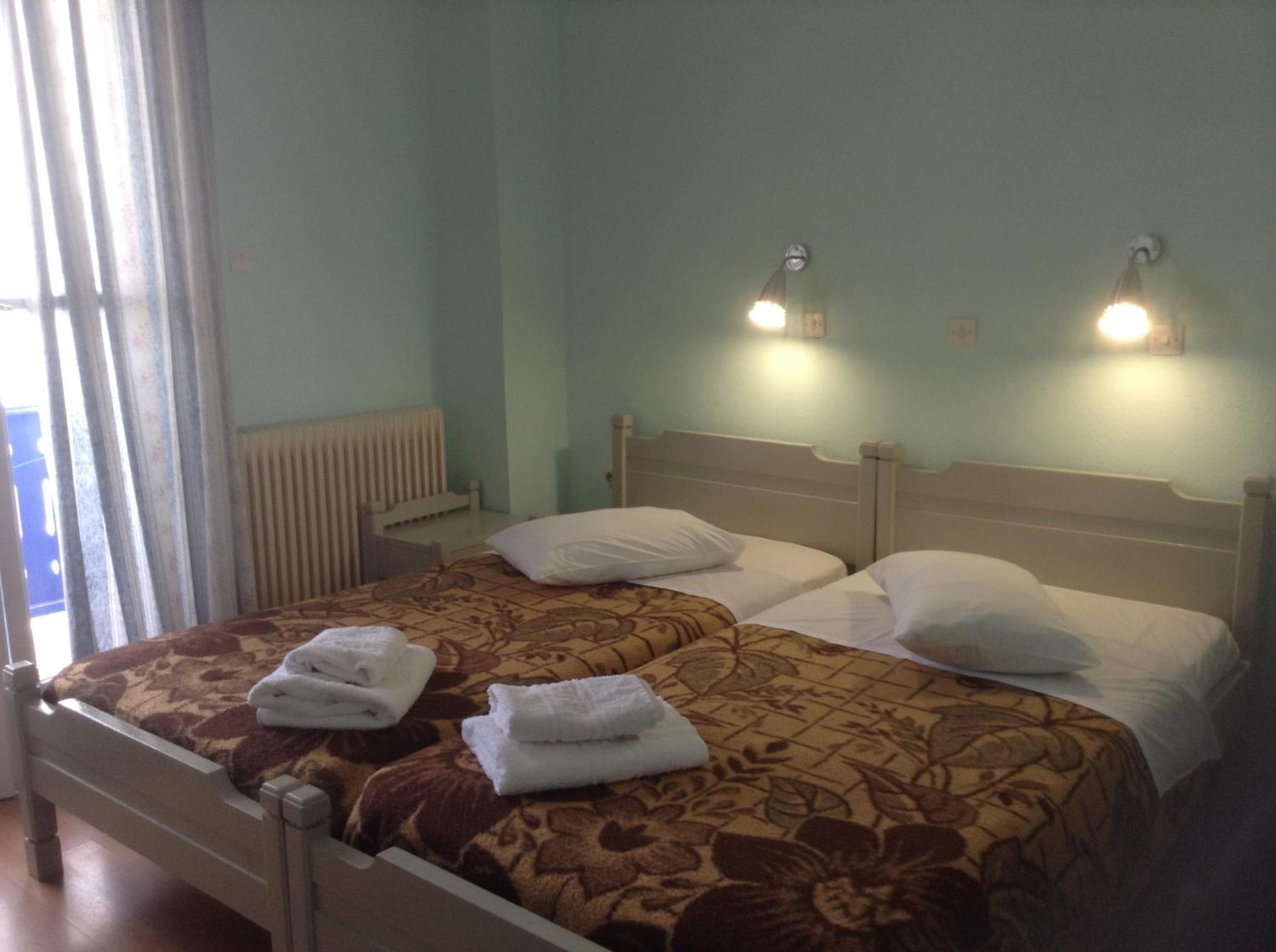 Twin Room with Sea View photo 1