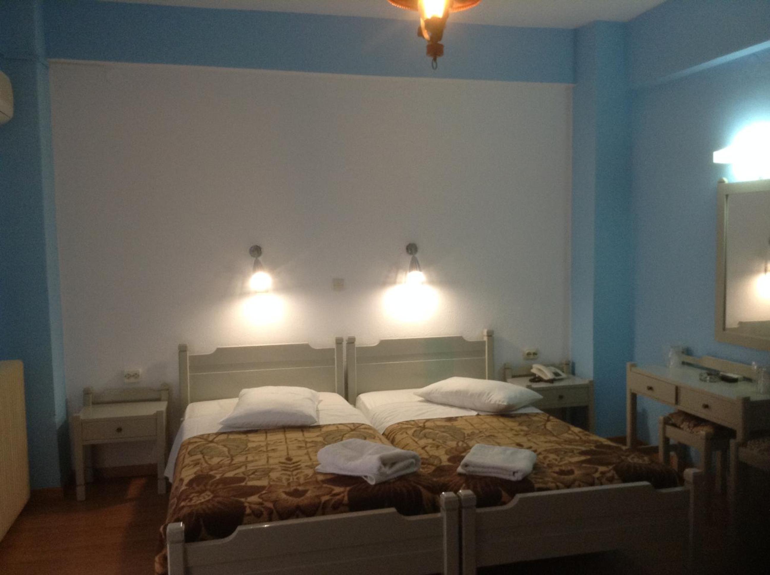 Twin Room with Balcony photo 2