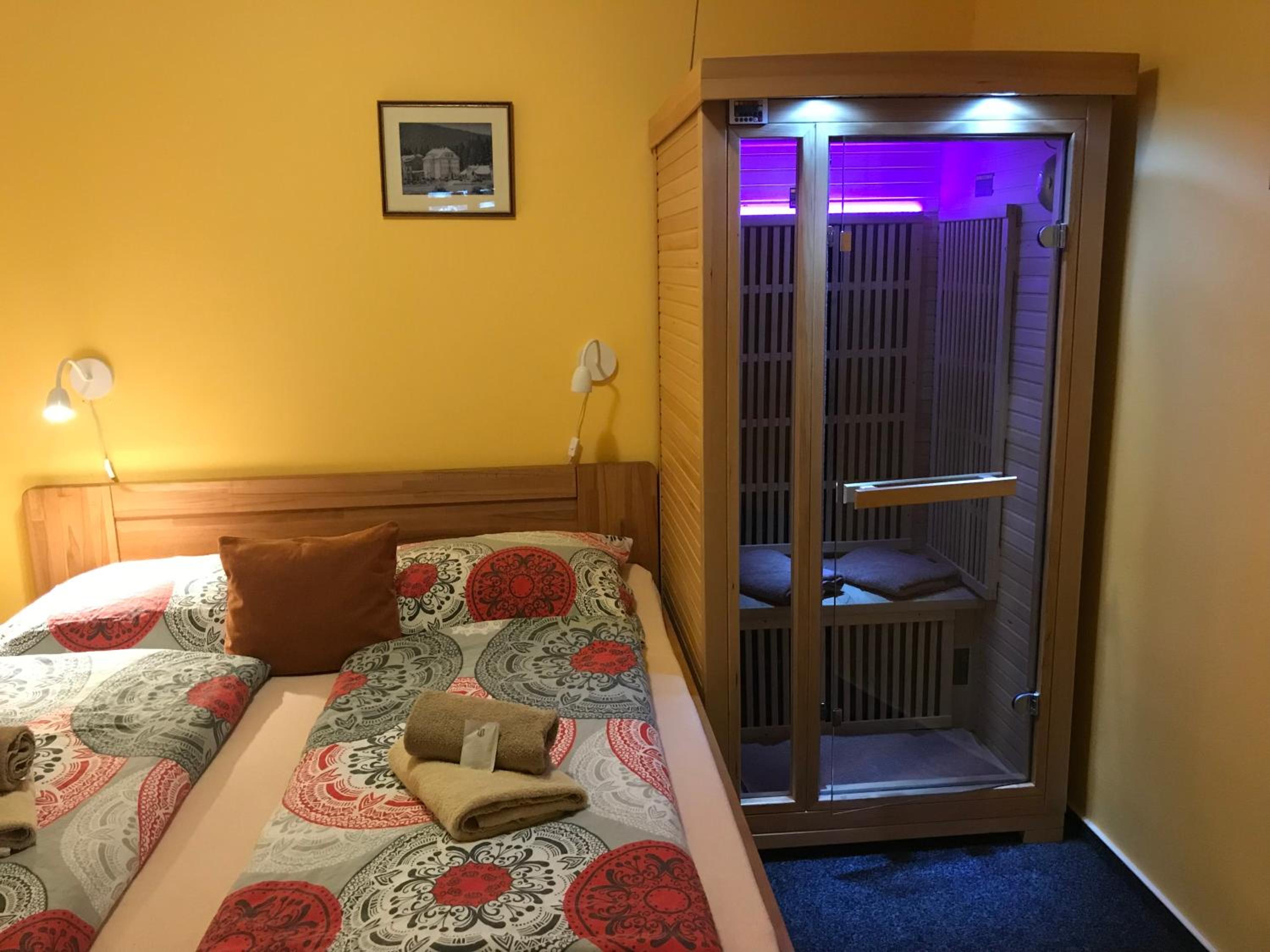 Double Room with Sauna photo 3