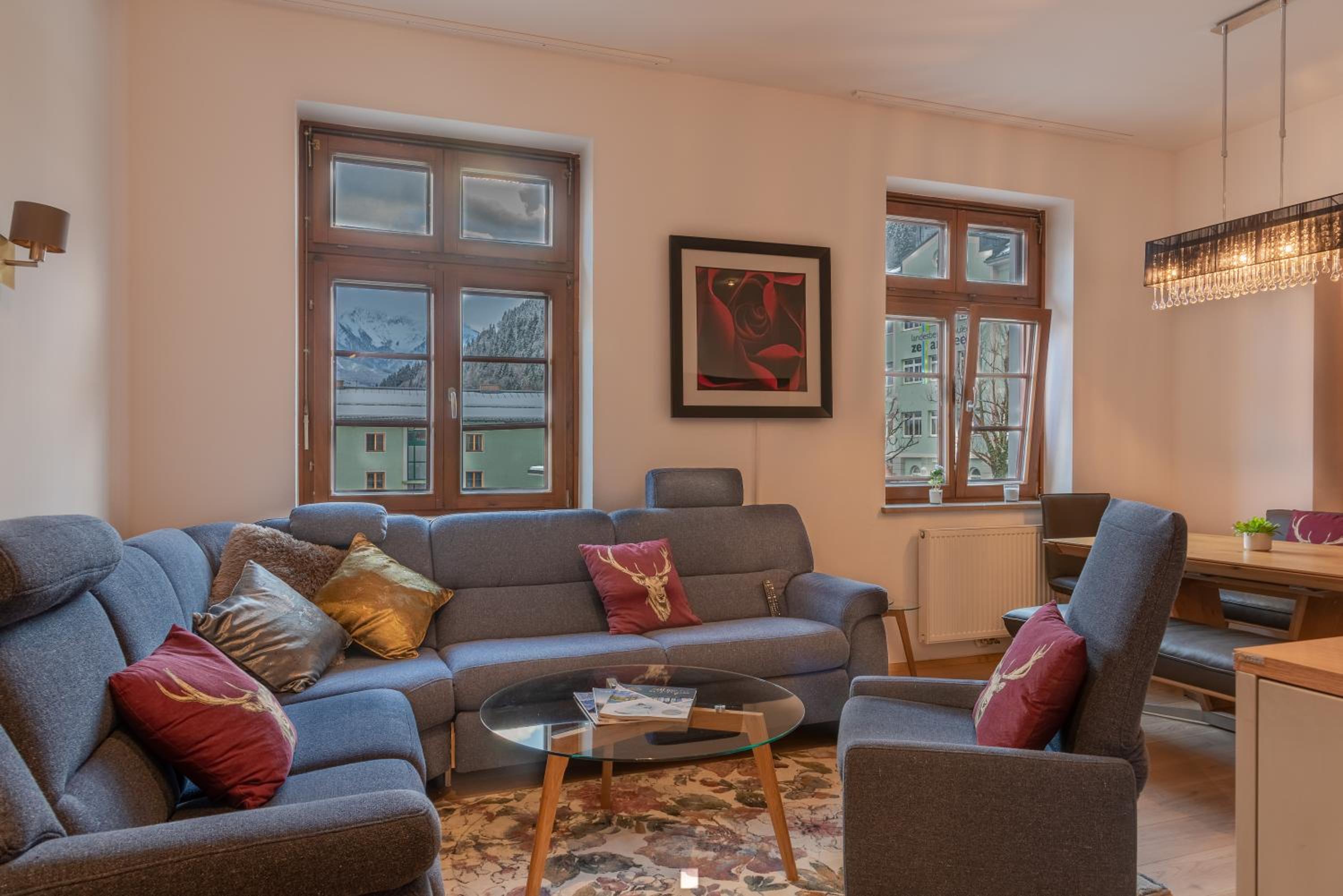 Three-Bedroom Apartment photo 1
