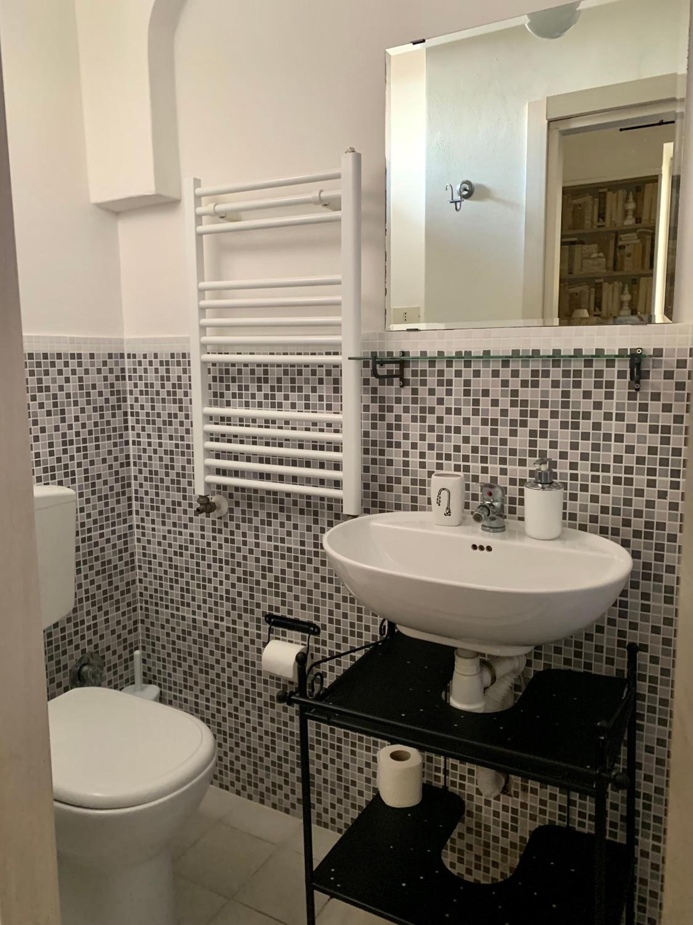 Single Room photo 3