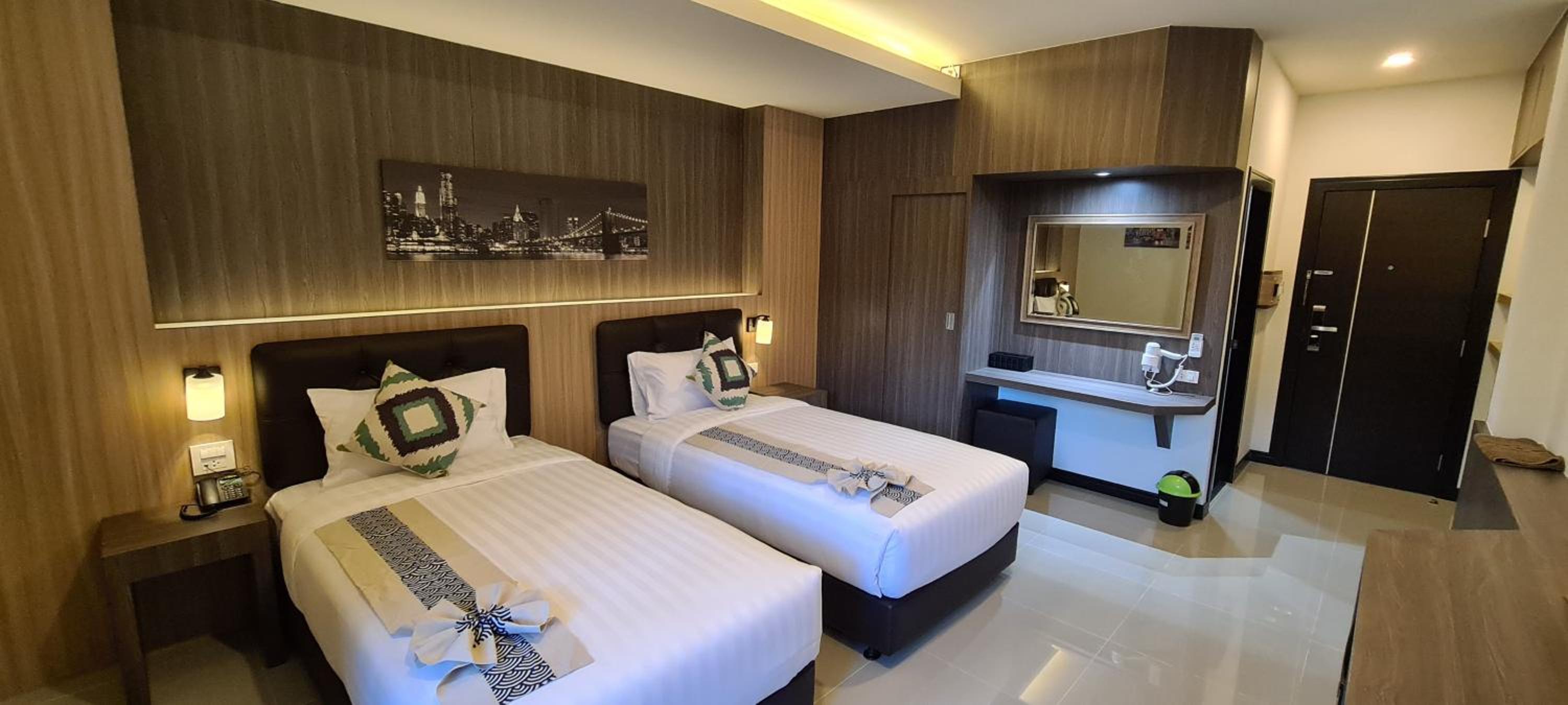 Deluxe Twin Room - Photo 1