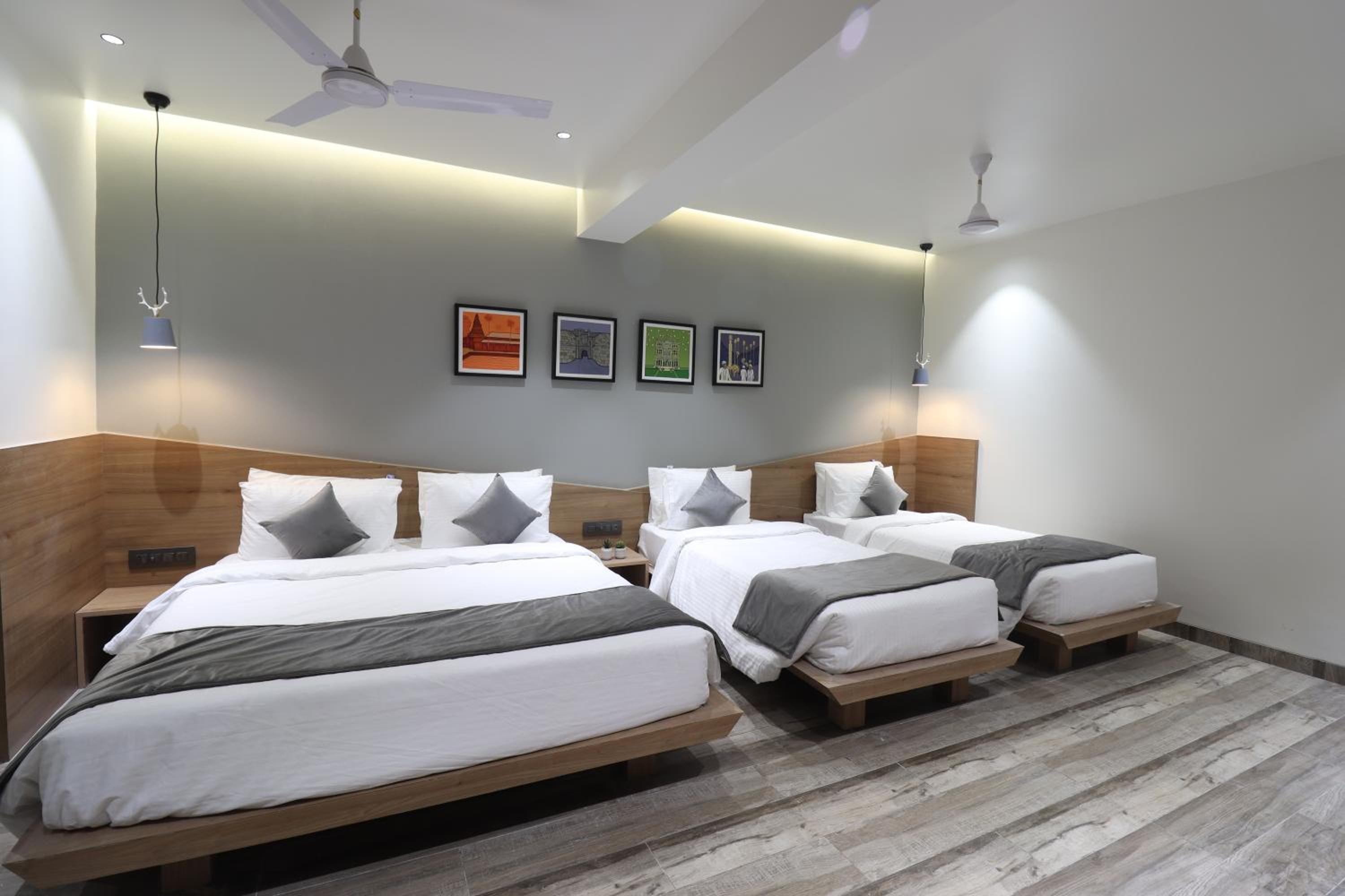 Standard Family Room - Photo 1