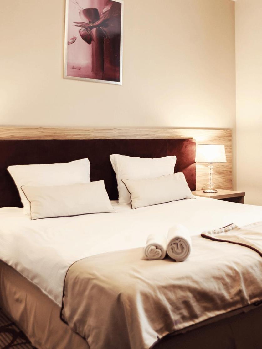 Standard King Room photo 2
