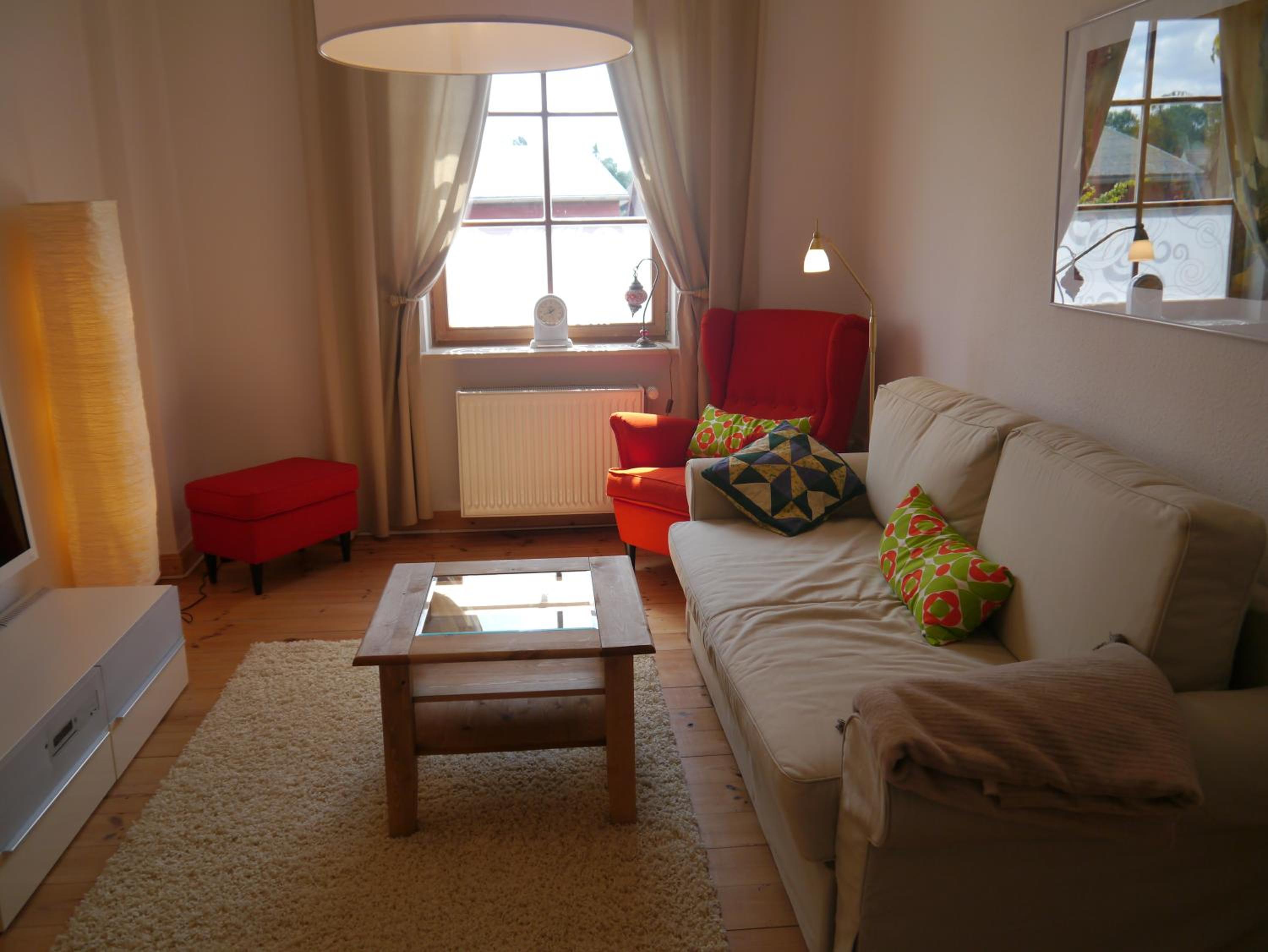 One-Bedroom Apartment - Photo 4