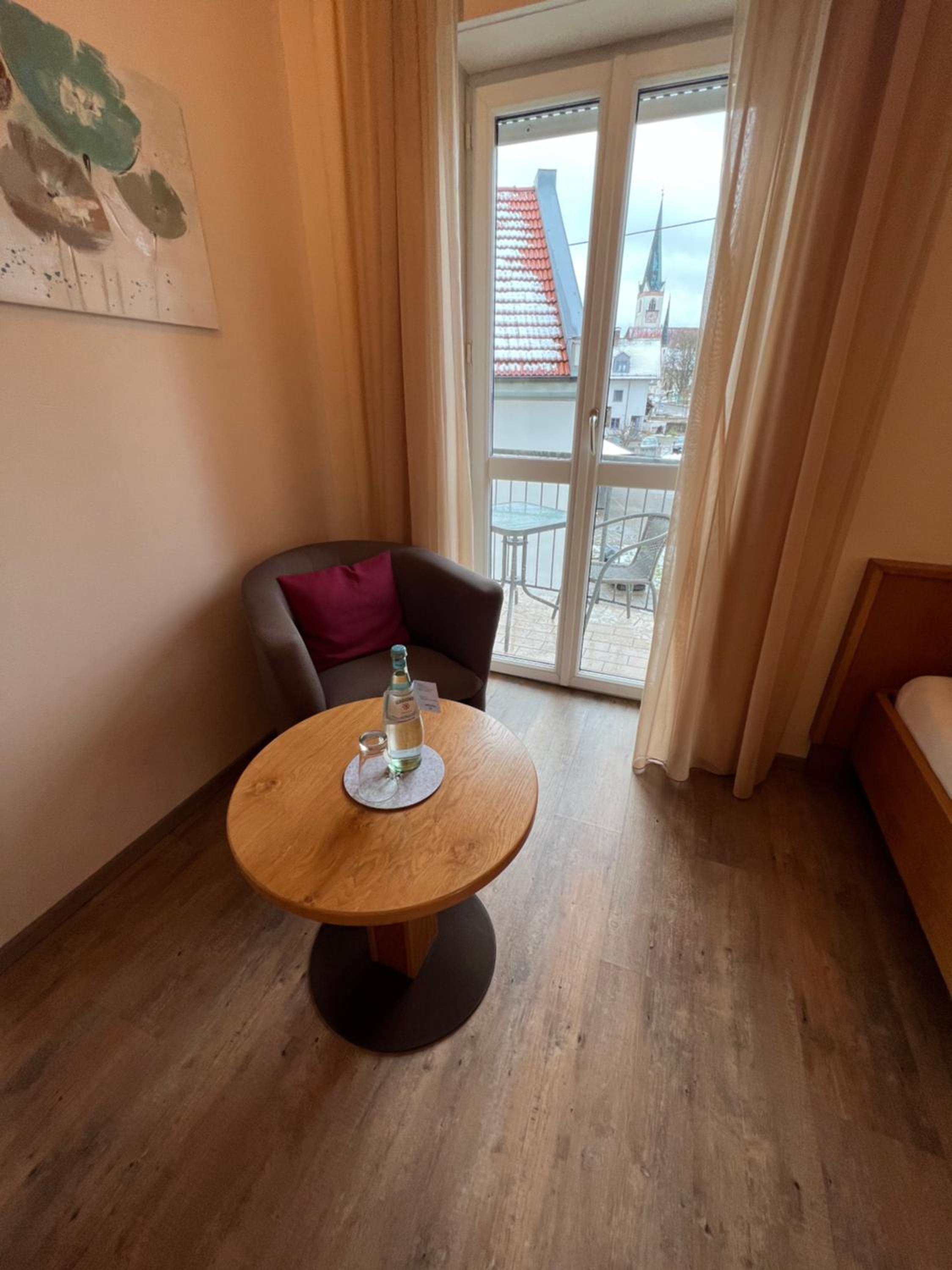 Single Room - Photo 4