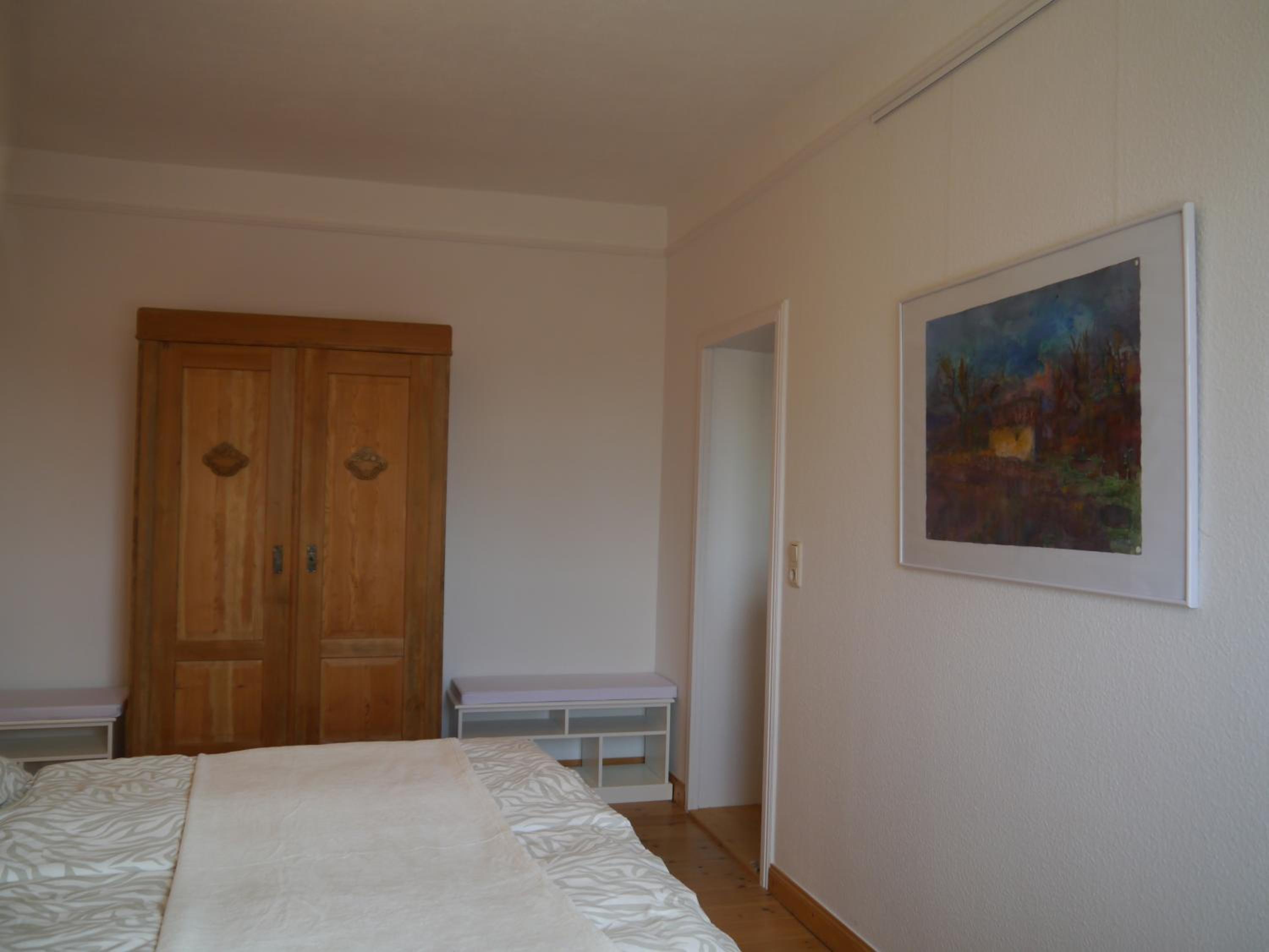 One-Bedroom Apartment - Photo 12